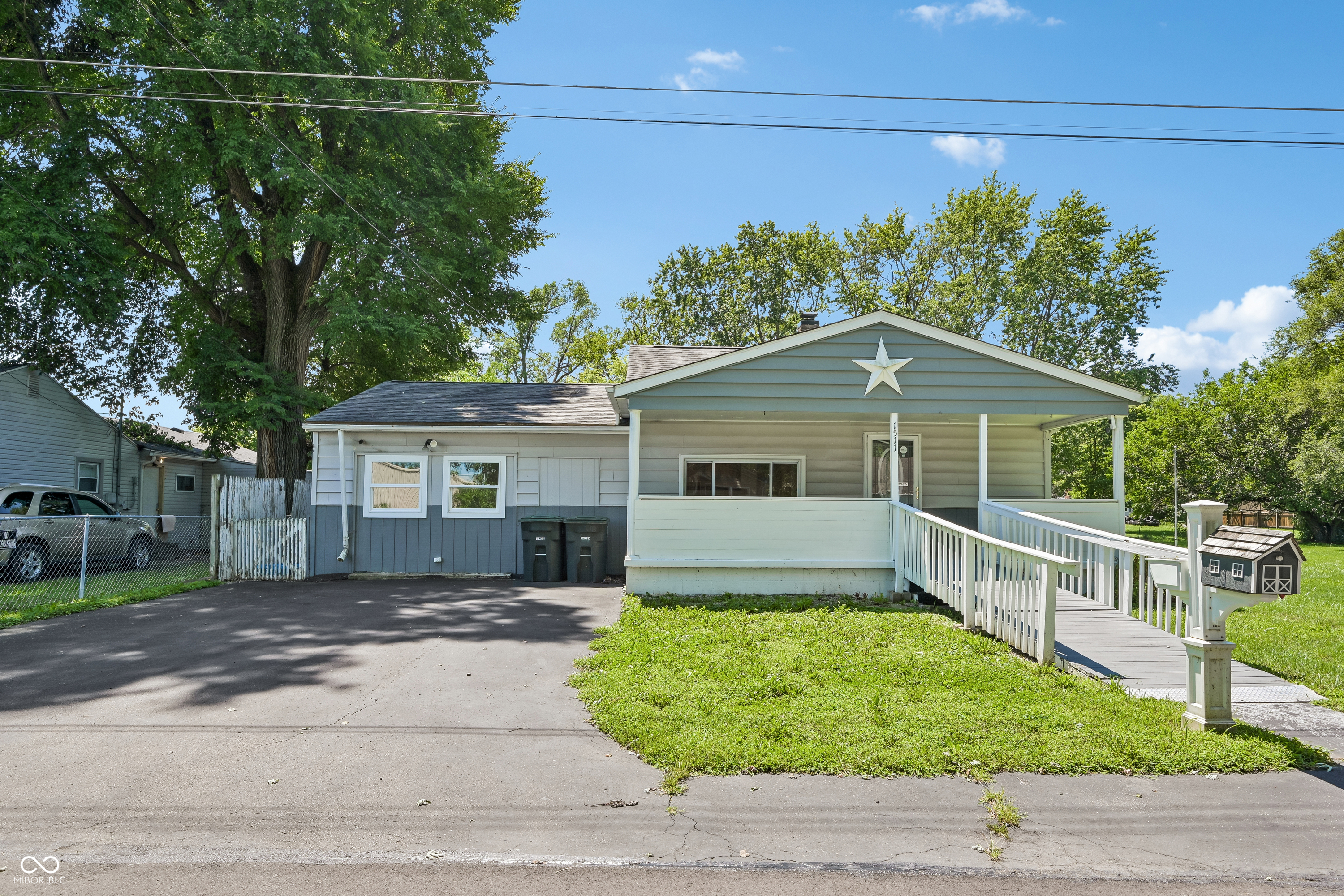 1511 E 20th Street Property Photo 1