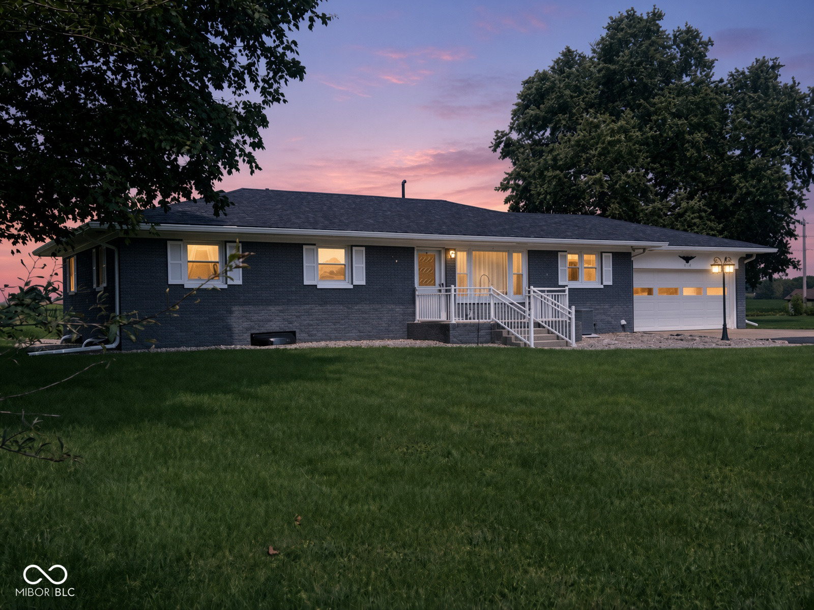 310 Murnan Lane Property Photo 1