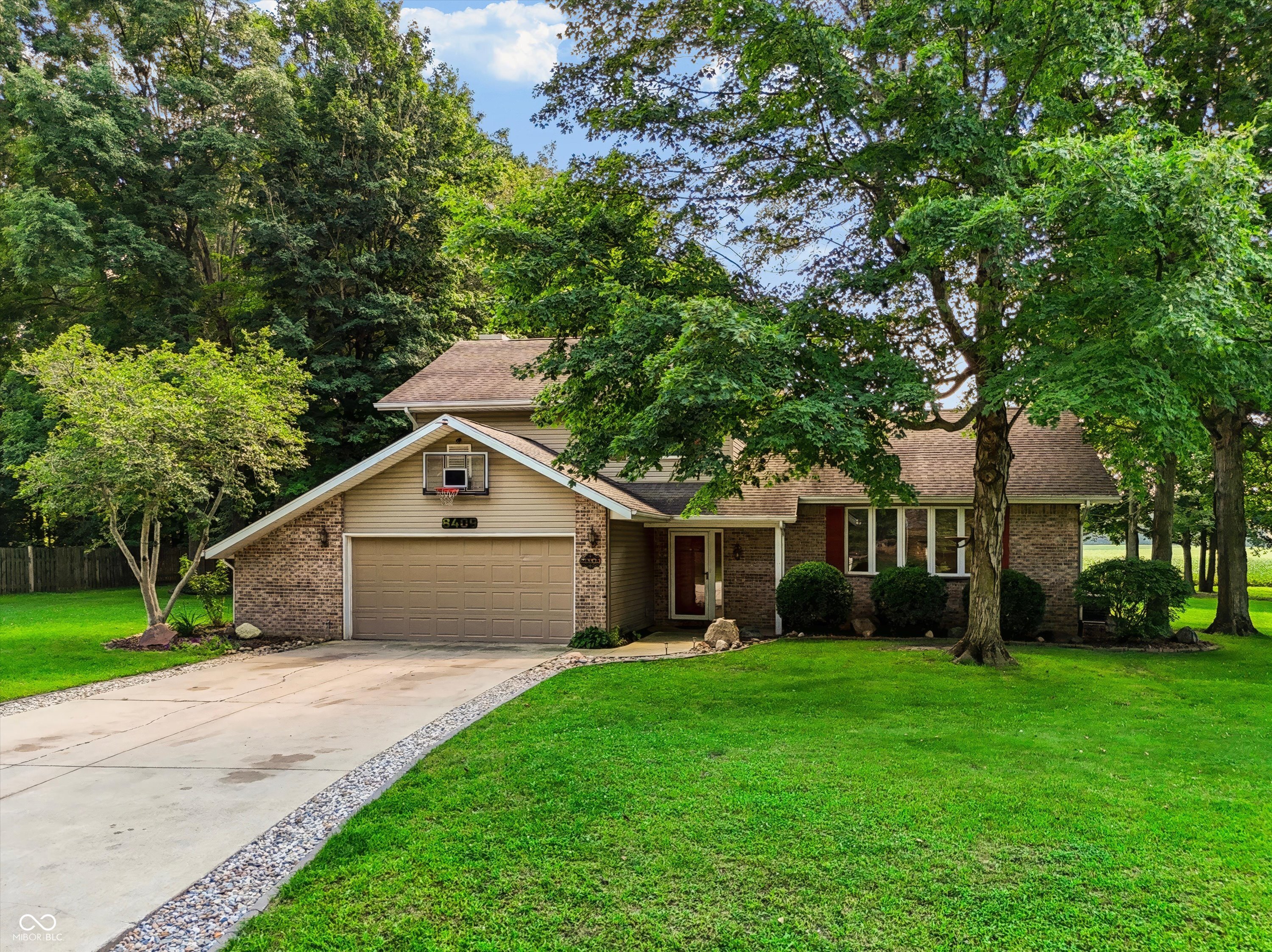 8409 Timber Lane Property Photo 1