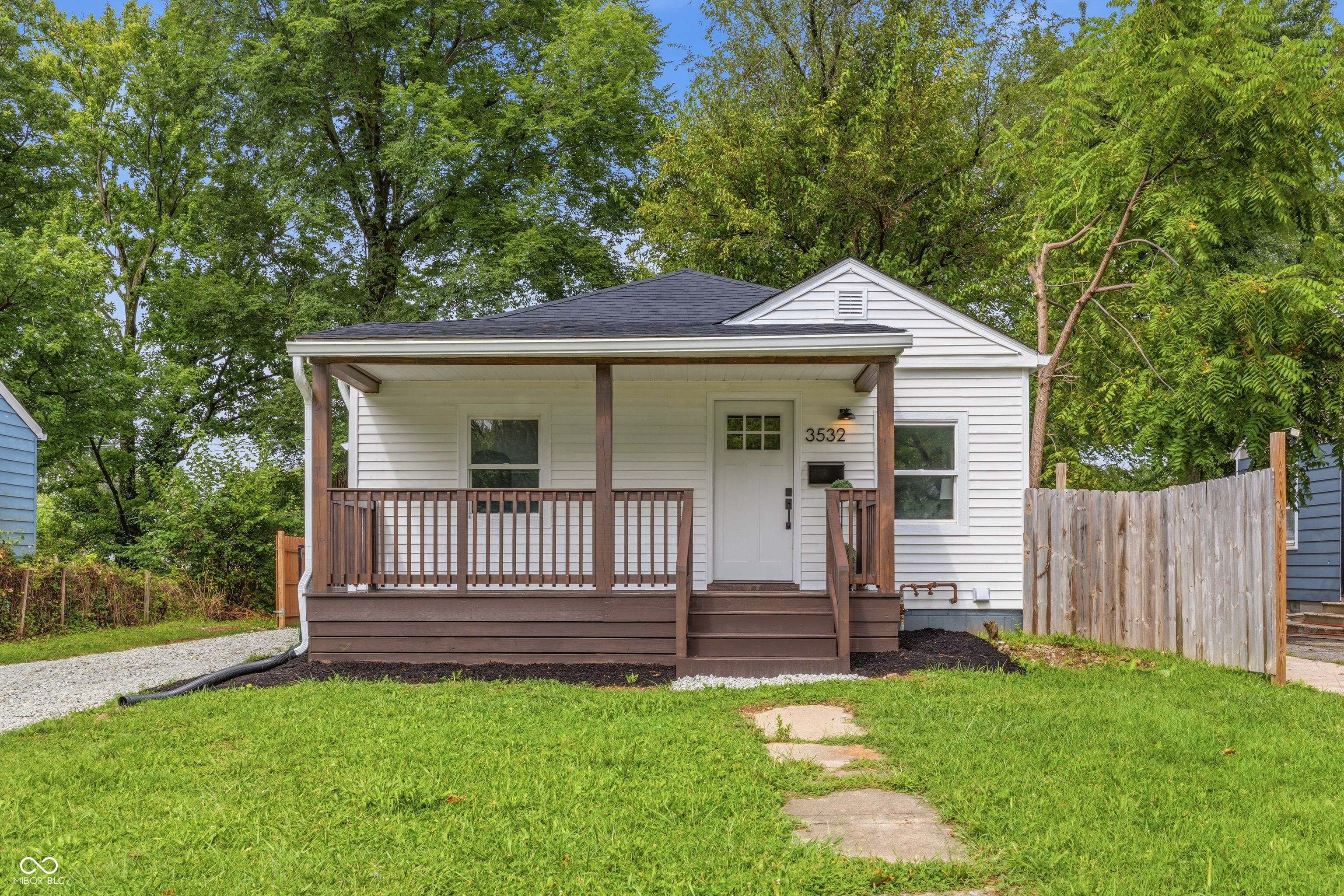 3532 N Chester Avenue Property Photo 1