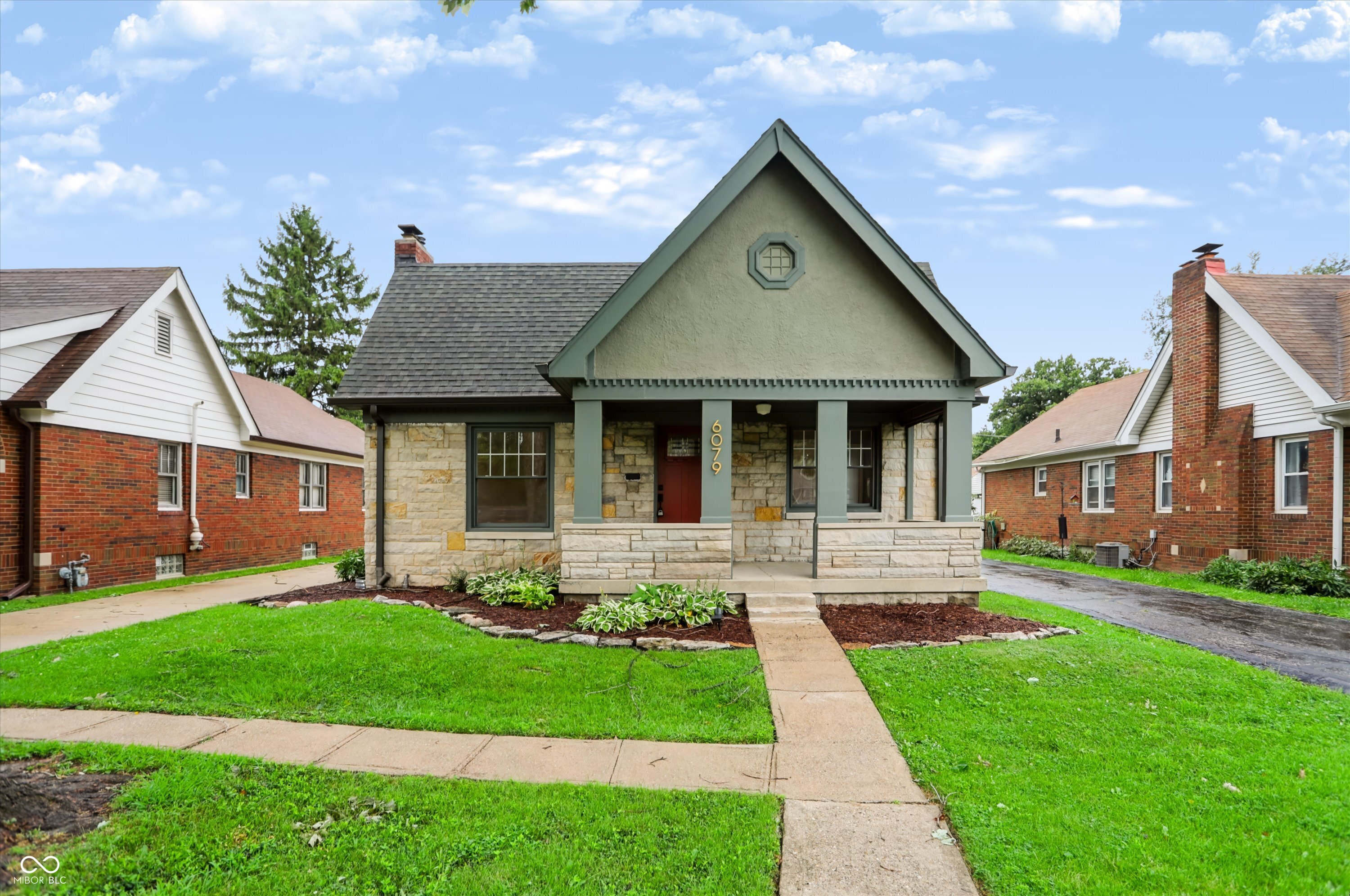 6079 E 10th Street Property Photo 1