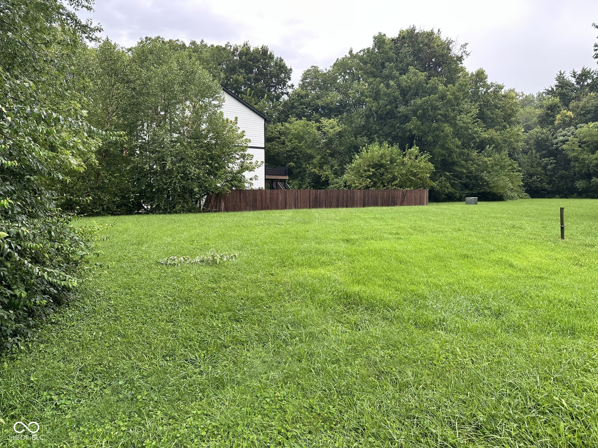 7902 N Keystone Avenue Property Photo 1