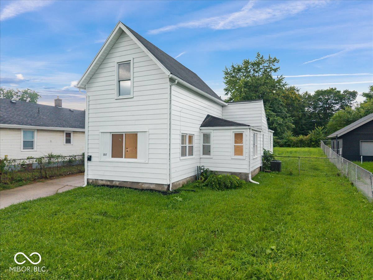 1917 Cedar Street Property Photo 1