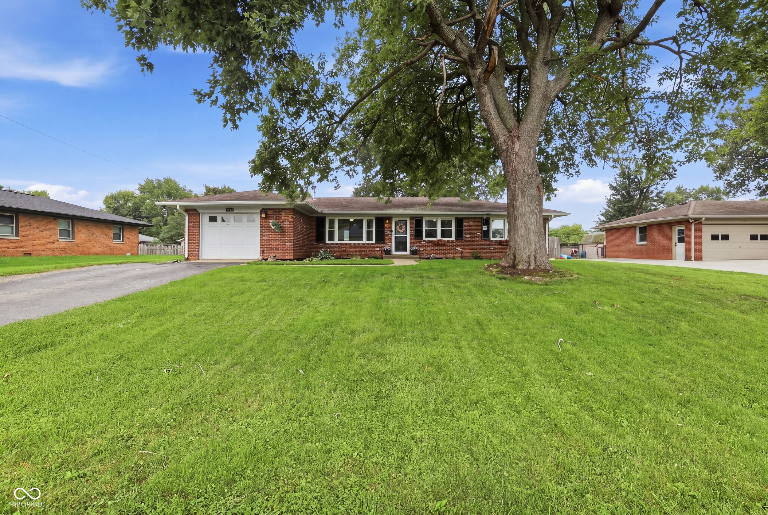 1227 Bluff Property Photo 1