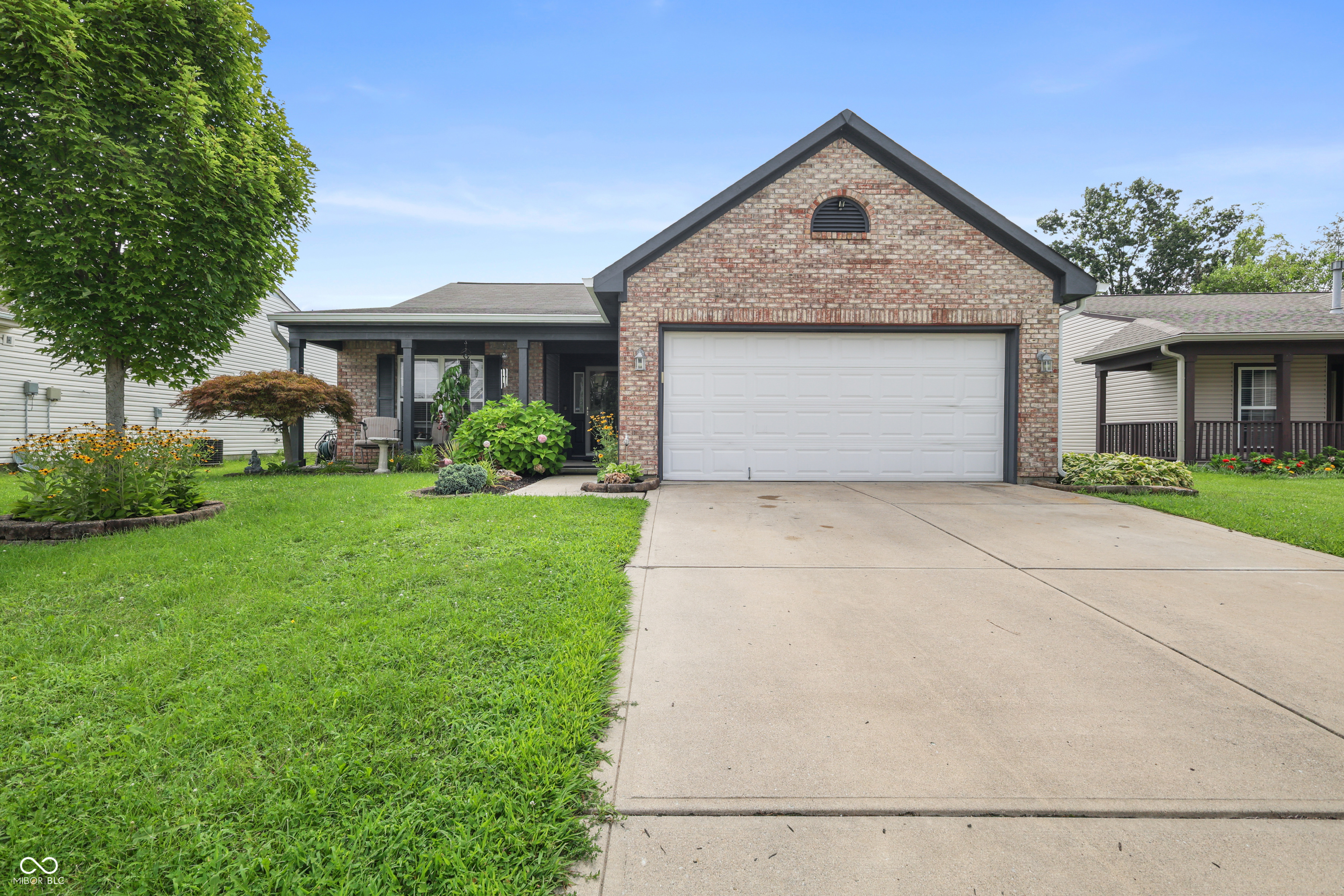 3207 Knobstone Lane Property Photo 1