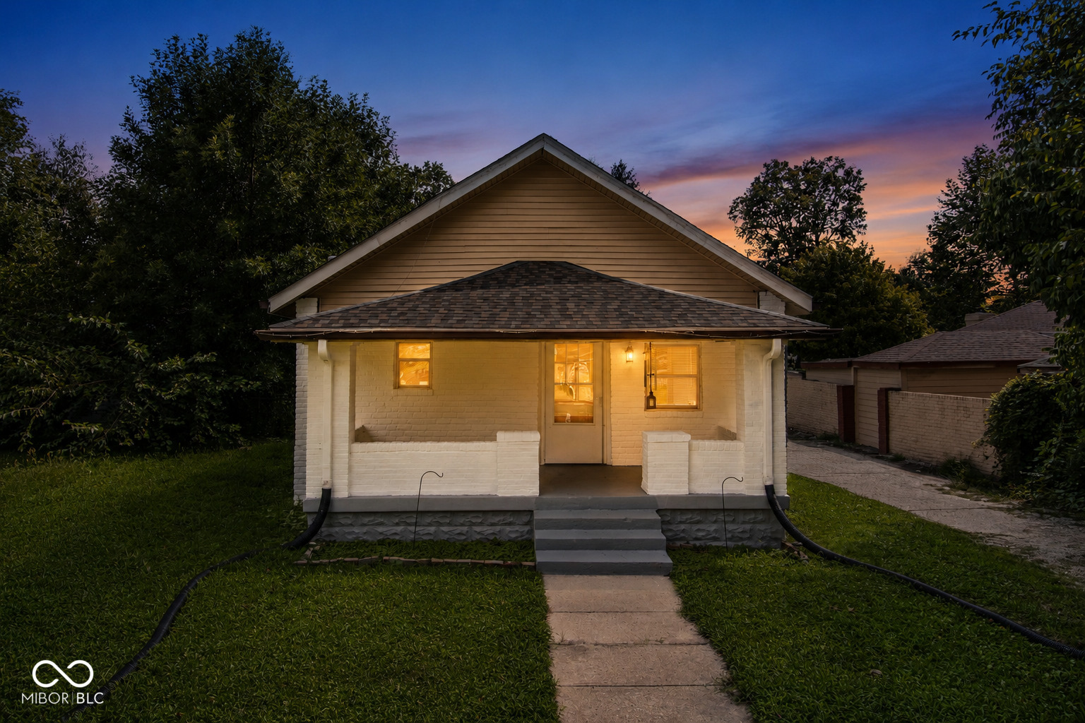 2807 Hervey Street Property Photo 1