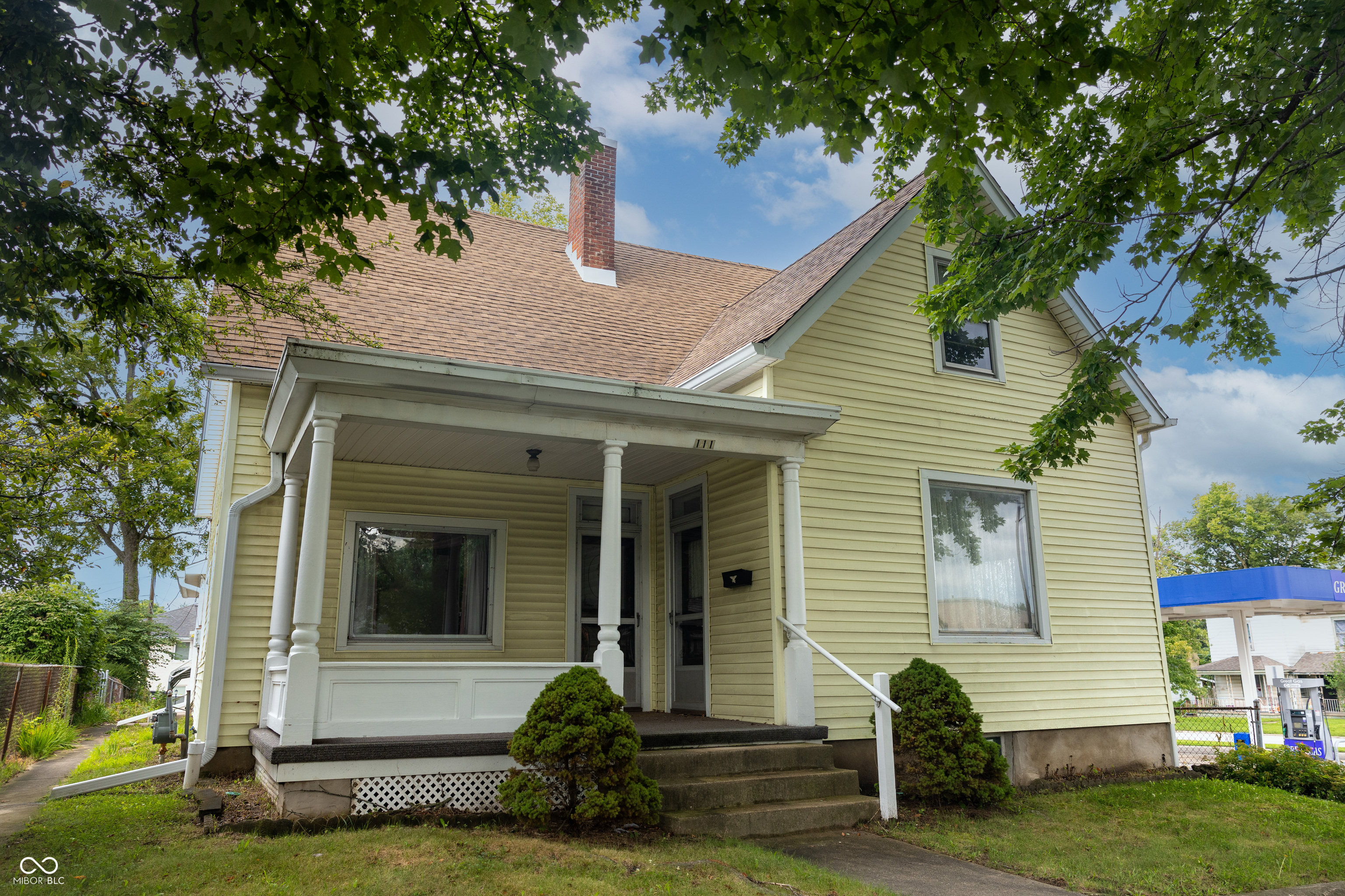 111 N Grant Avenue Property Photo 1