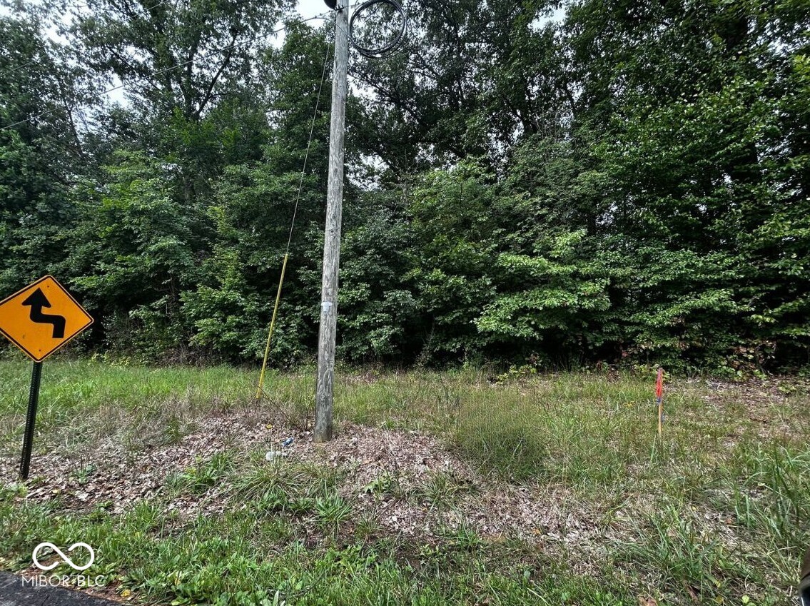 Tract 5 W 900 Property Photo 1