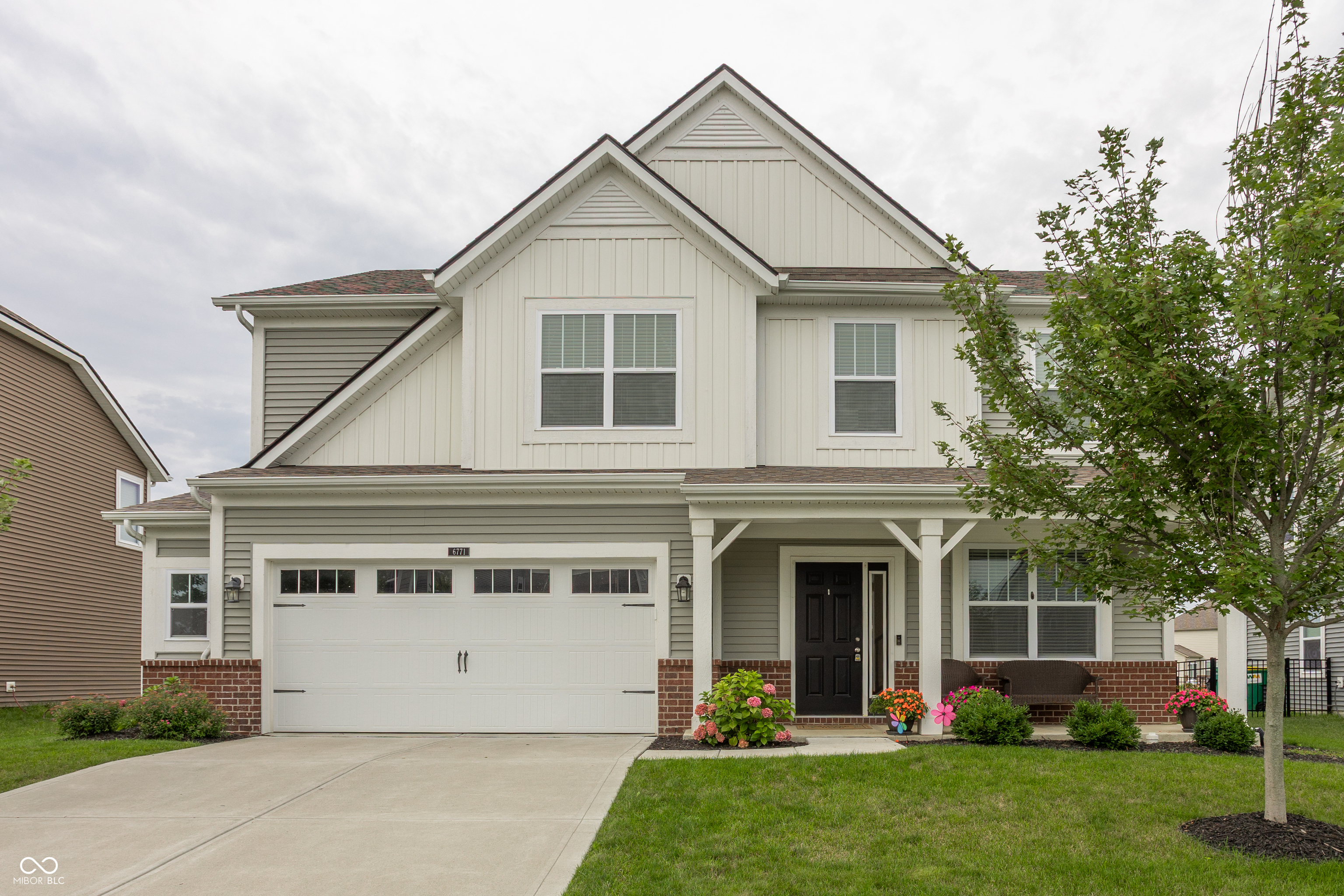 6771 Highland Way Property Photo 1