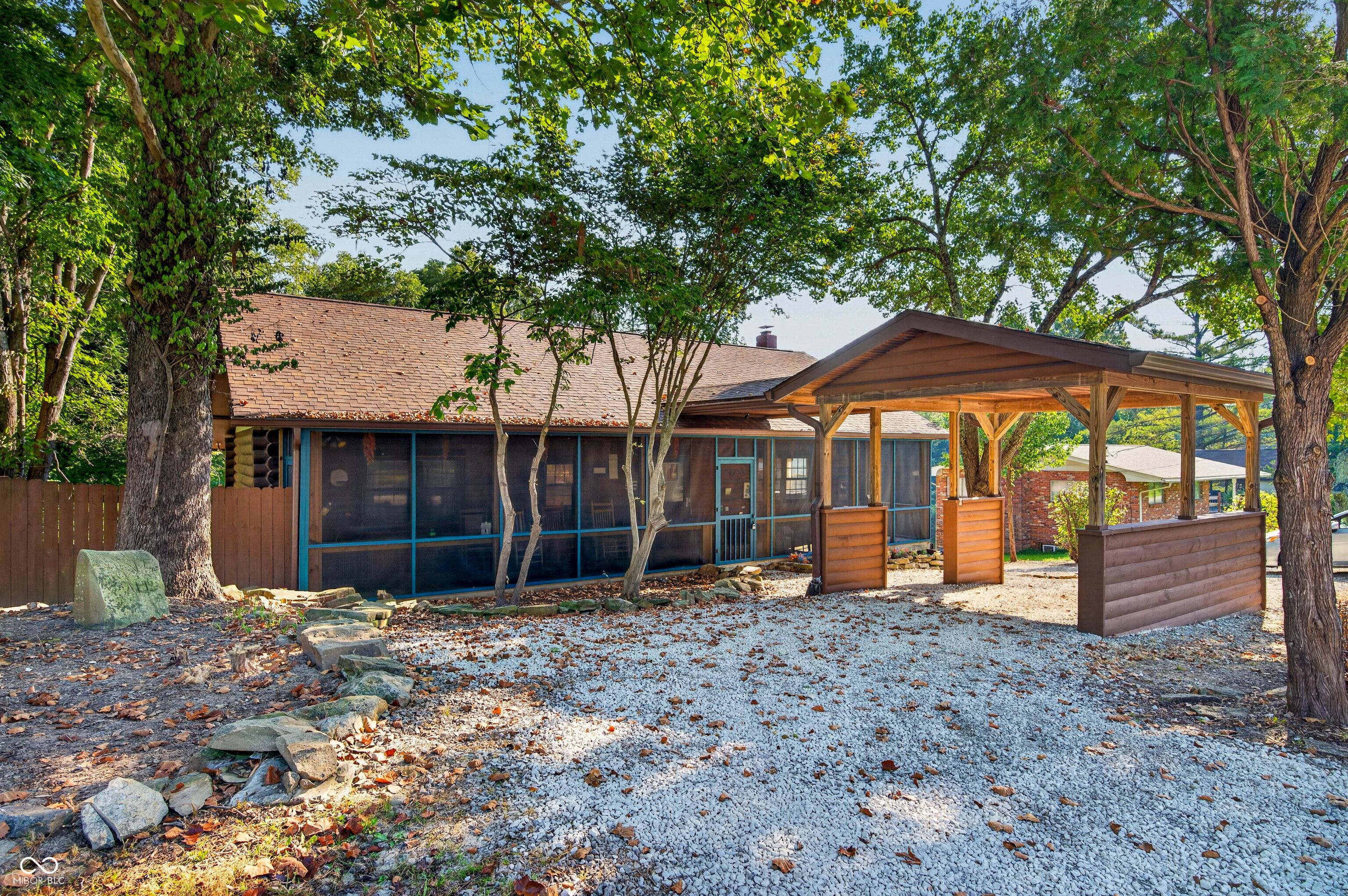 1222 Old State Road 46 Property Photo 1