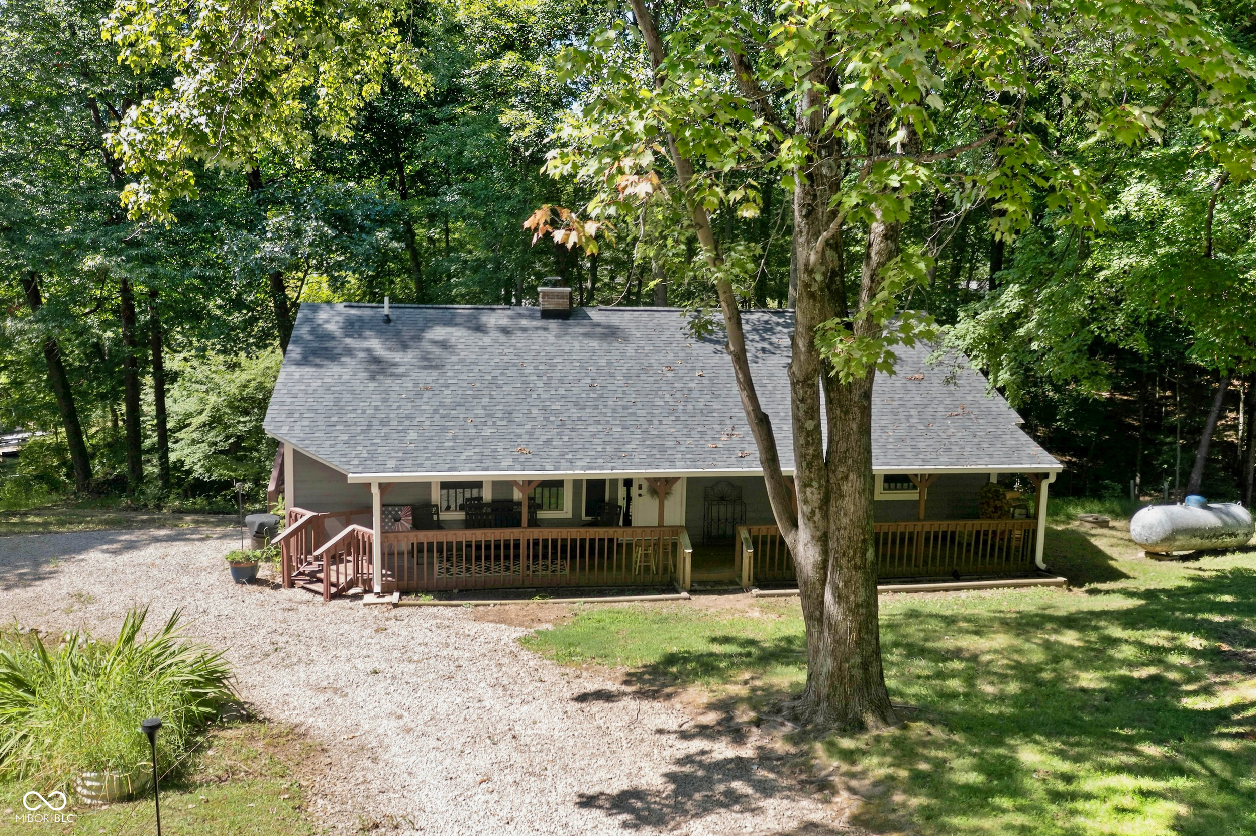 7906 Maple Drive Property Photo 1