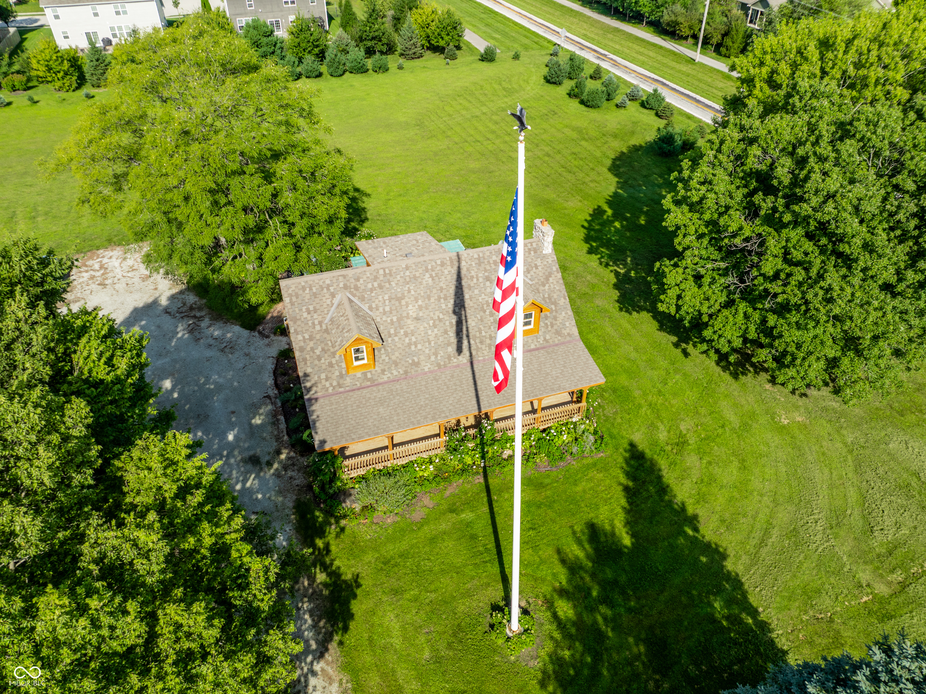 18545 Moontown Road Property Photo 1