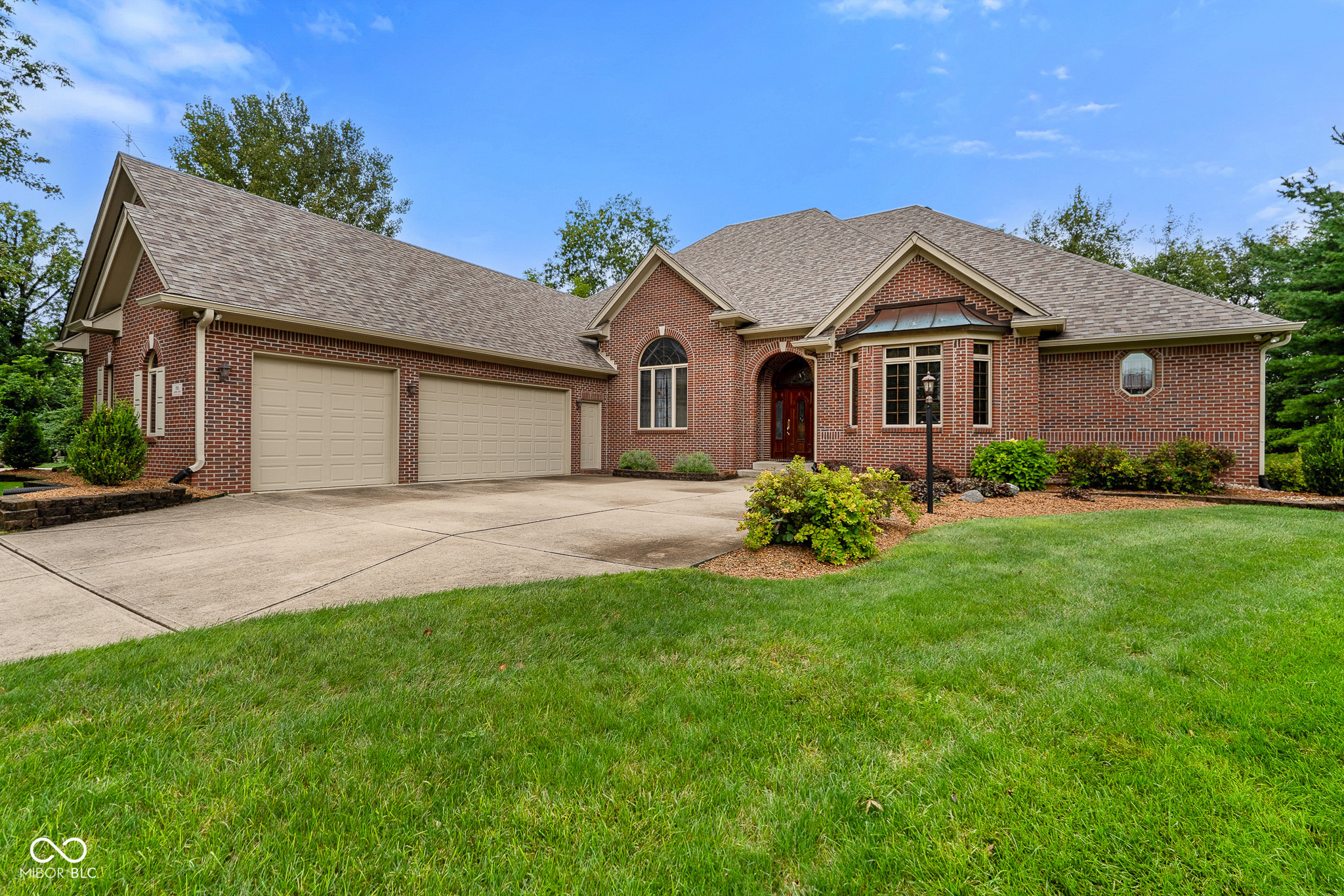 7722 Ashtree Court Property Photo 1