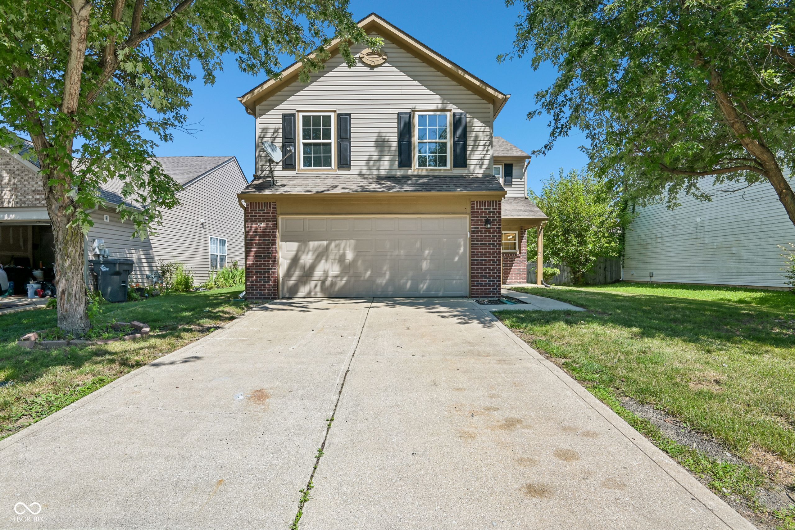 2327 Rostock Court Property Photo 1