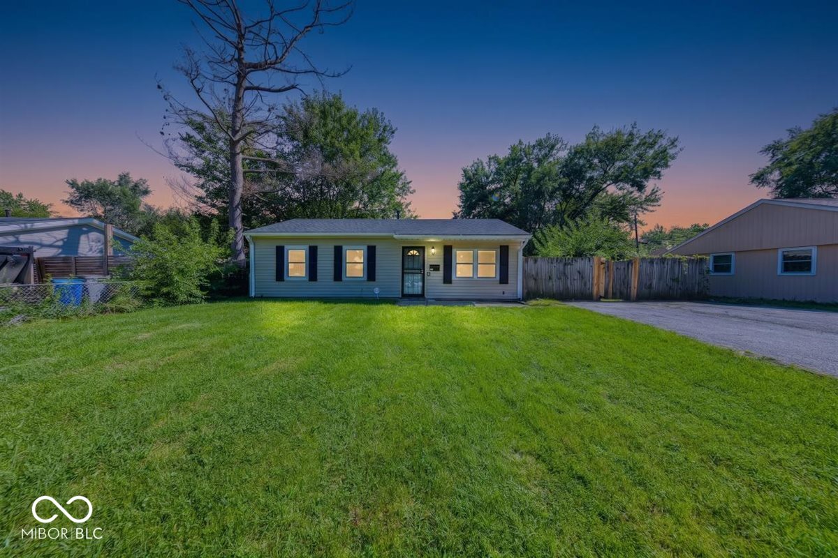 5919 W 41st Place