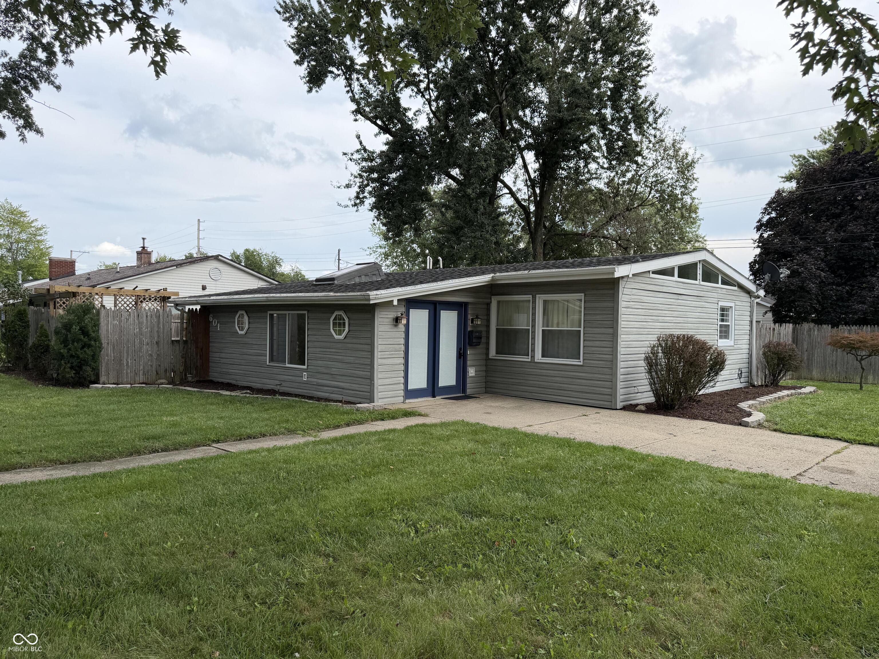 601 Broad Avenue Property Photo 1
