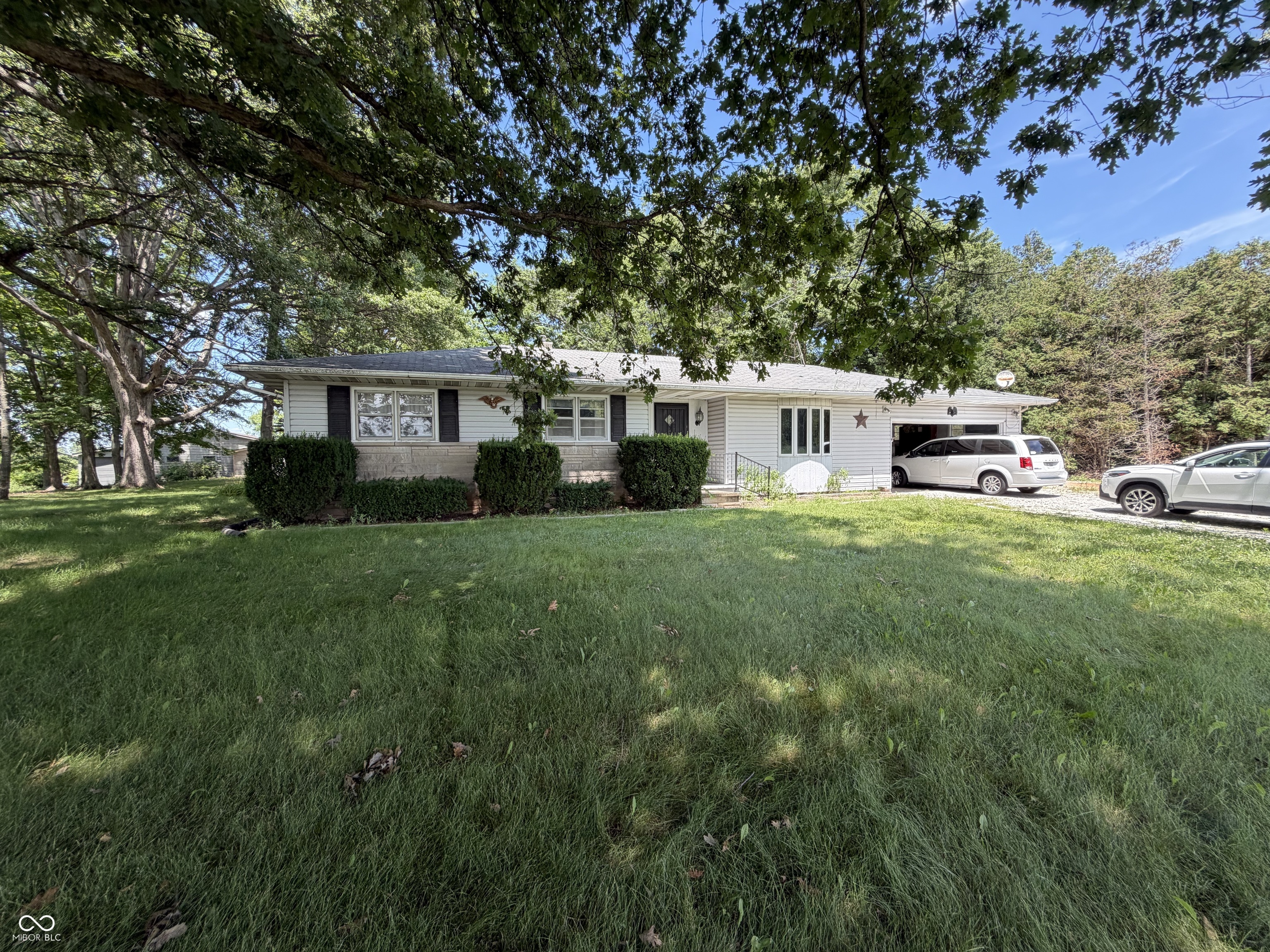10106 State Road 26 Road Property Photo 1