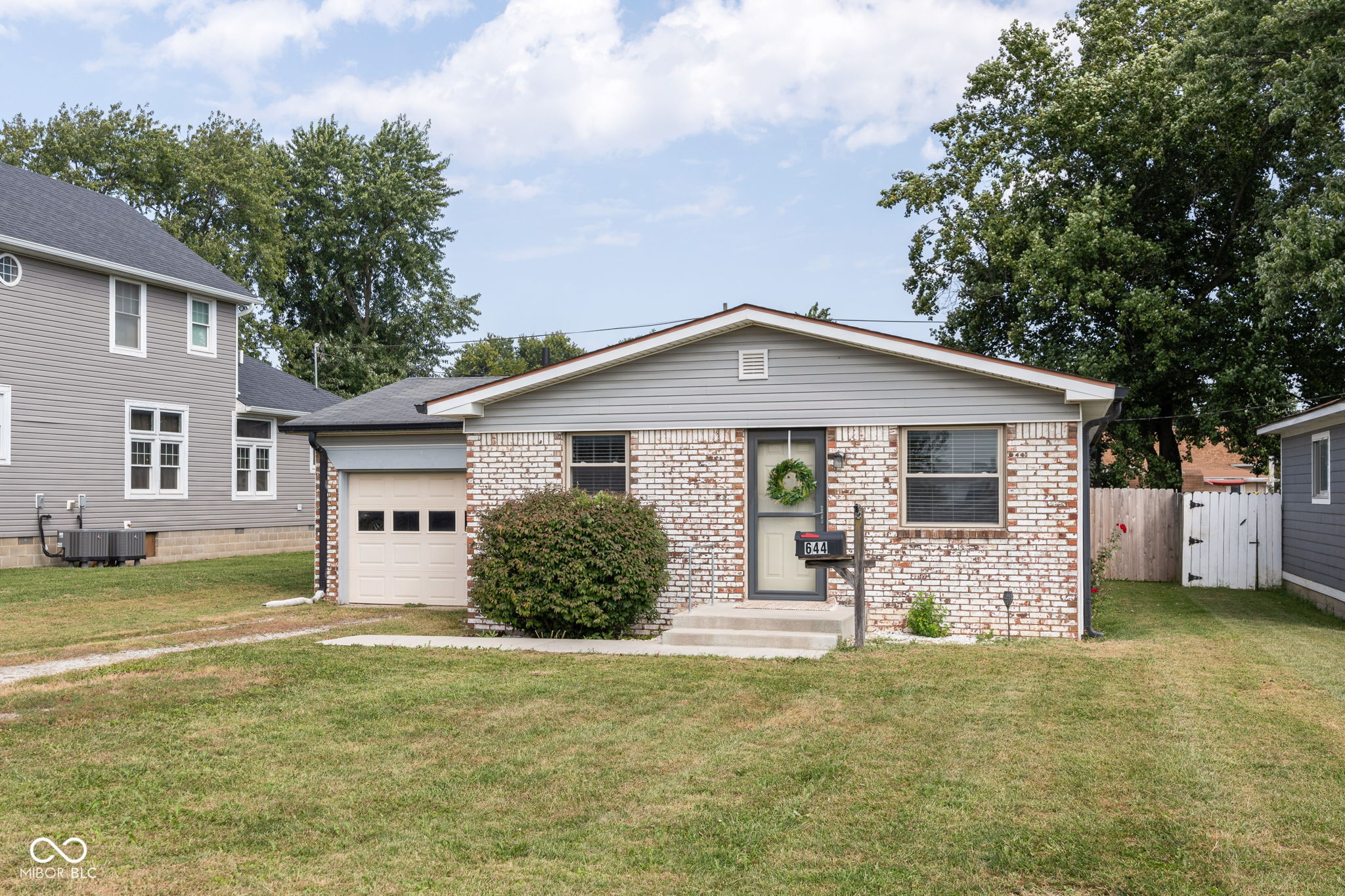 644 South Street Property Photo 1