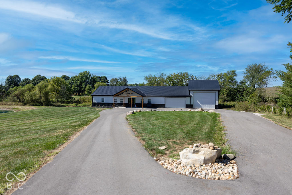 1619 N 625 Road Property Photo 1