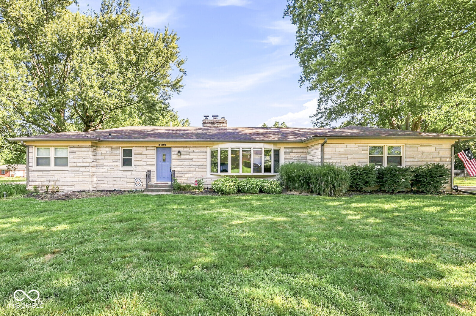 3120 E Banta Road Property Photo 1