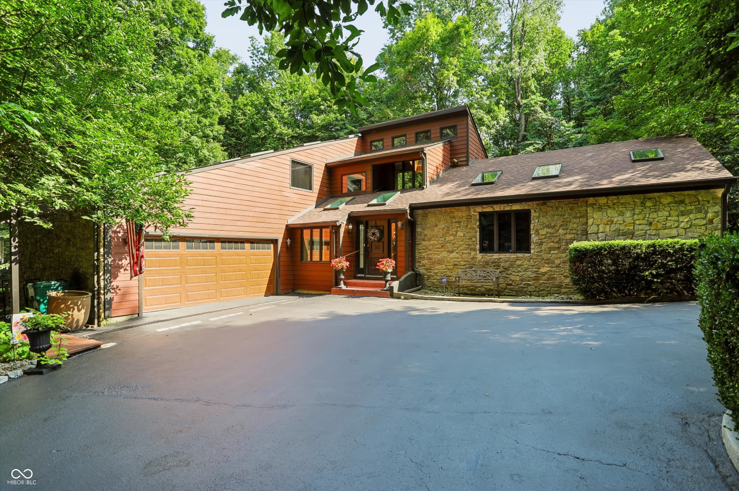 12399 N Cedarwood Drive Property Photo 1