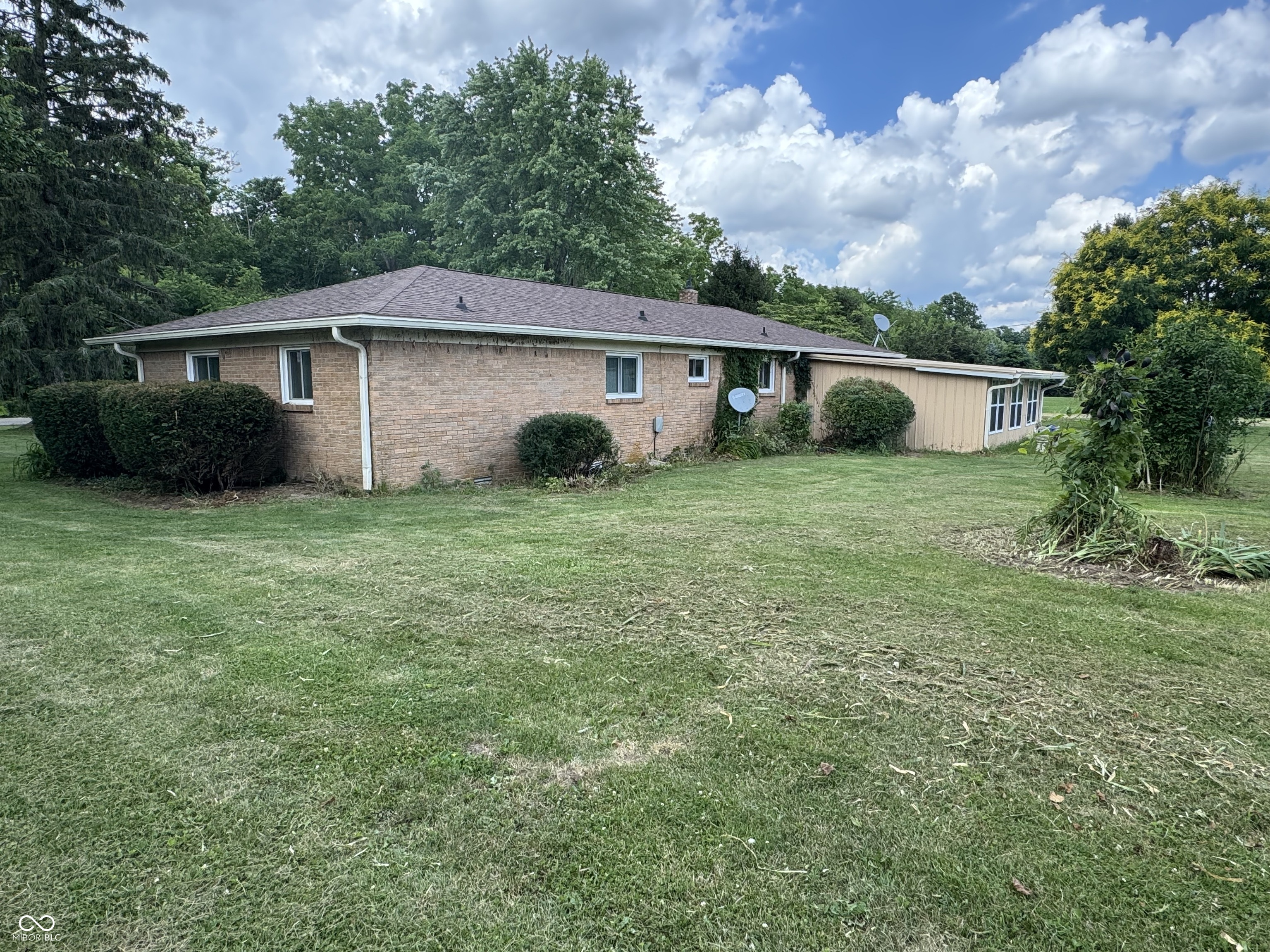 10 Truesdel Road Property Photo 1