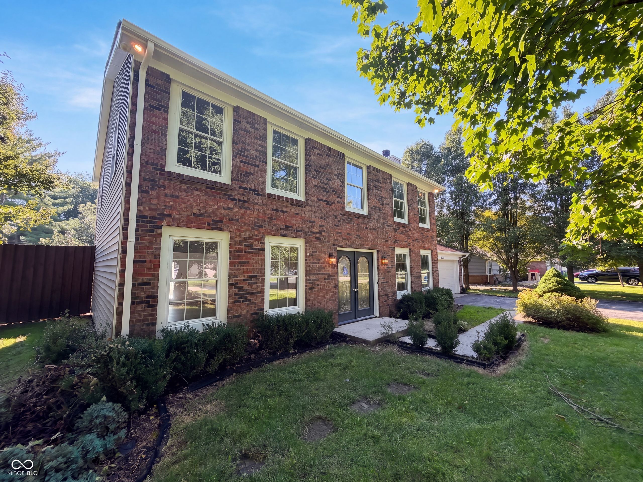 7625 Combs Road Property Photo 1