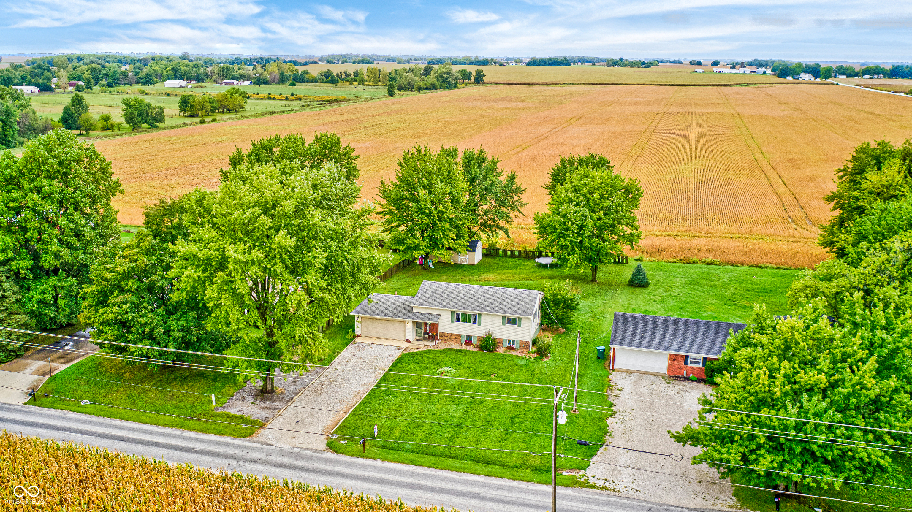 2616 E County Road 900