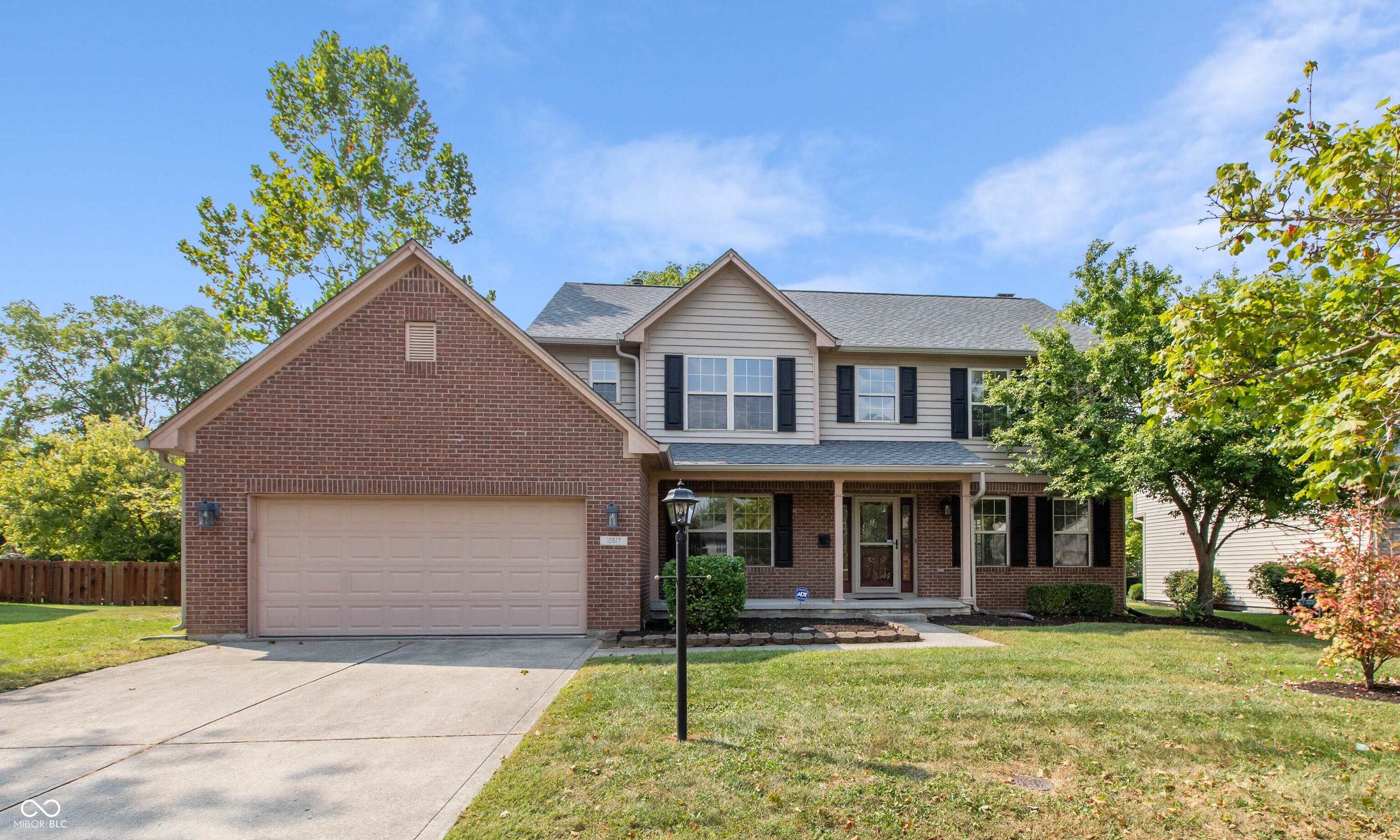 10517 Greenway Drive Property Photo 1