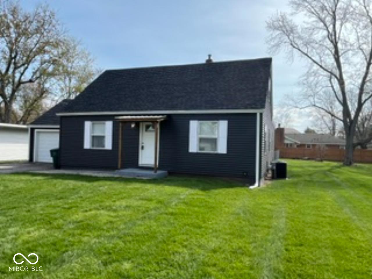 900 N Clarkdale Drive