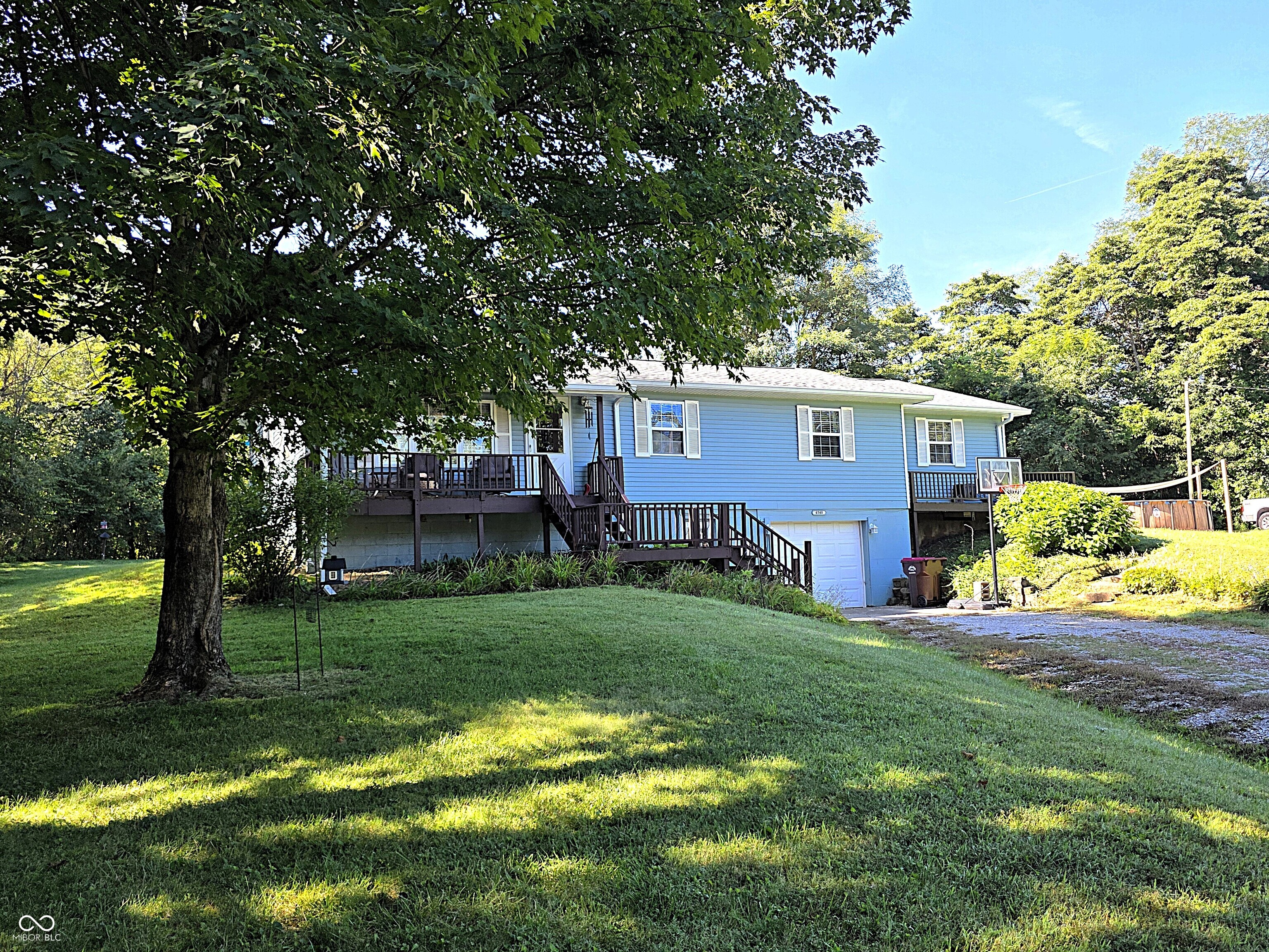 6540 W County Road 750 Property Photo 1