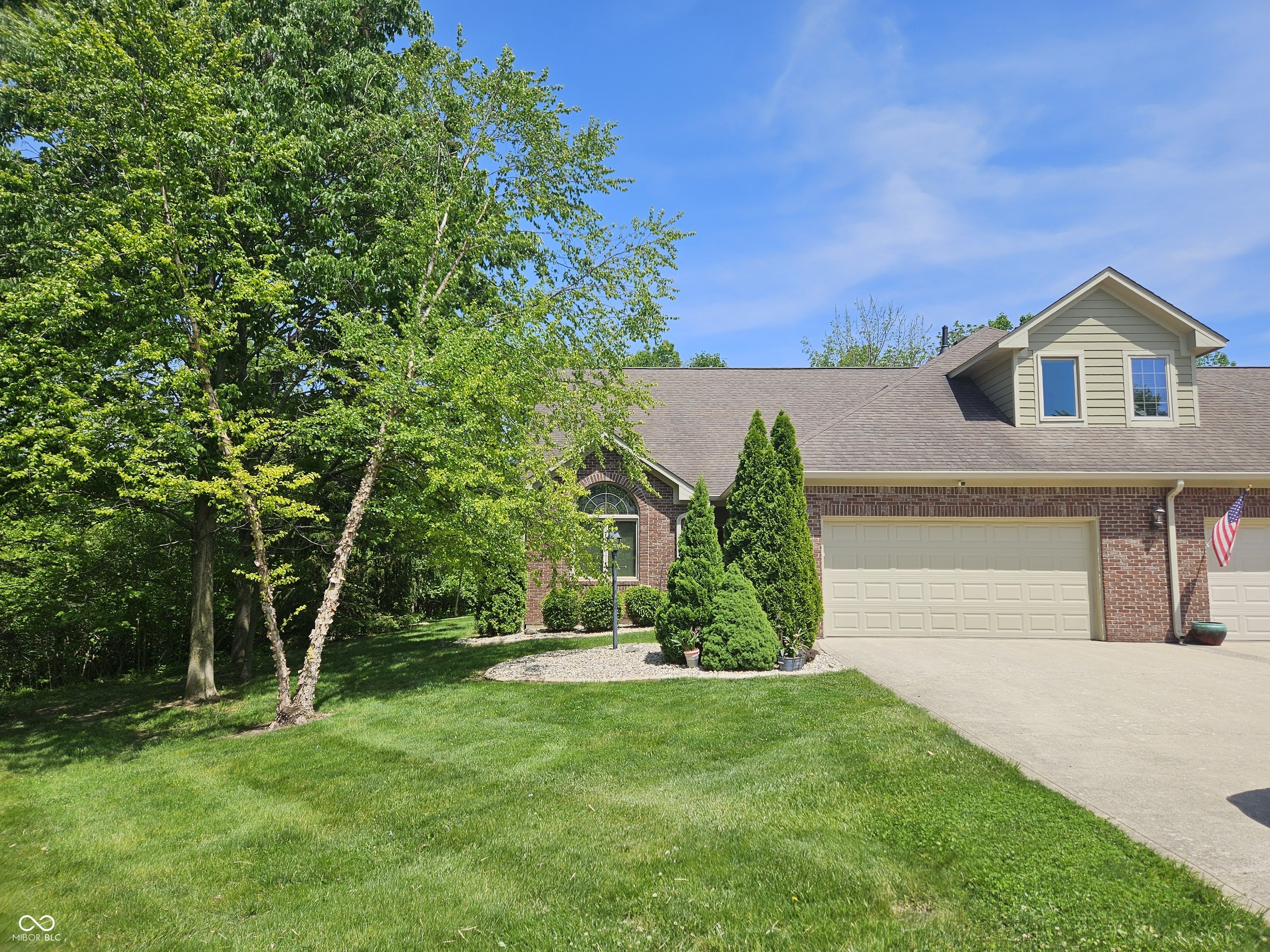 1755 Walnut Trace Property Photo 1