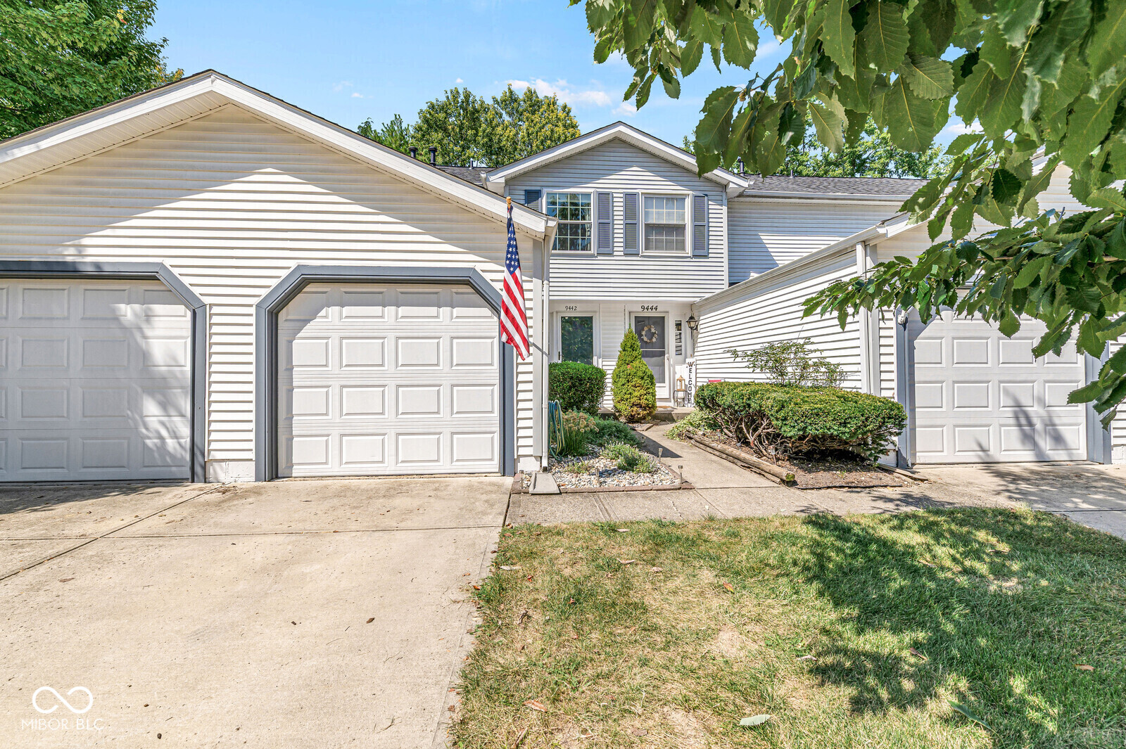 9442 Timber View Drive Property Photo 1