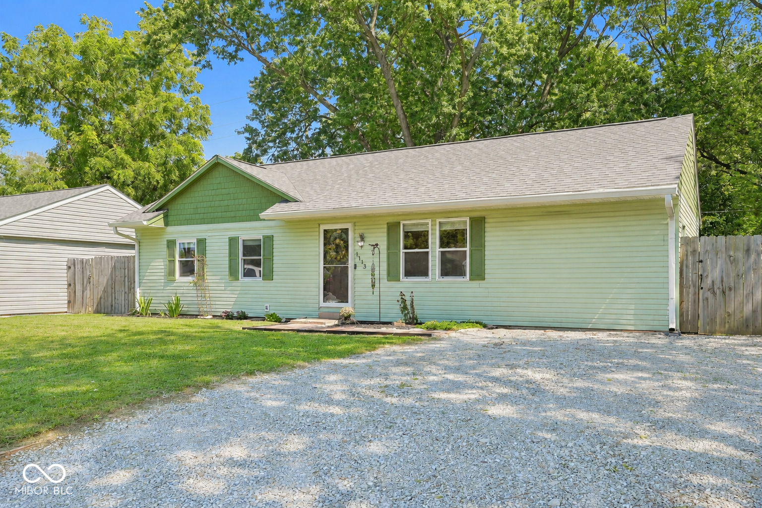 1113 Clifford Court Property Photo 1