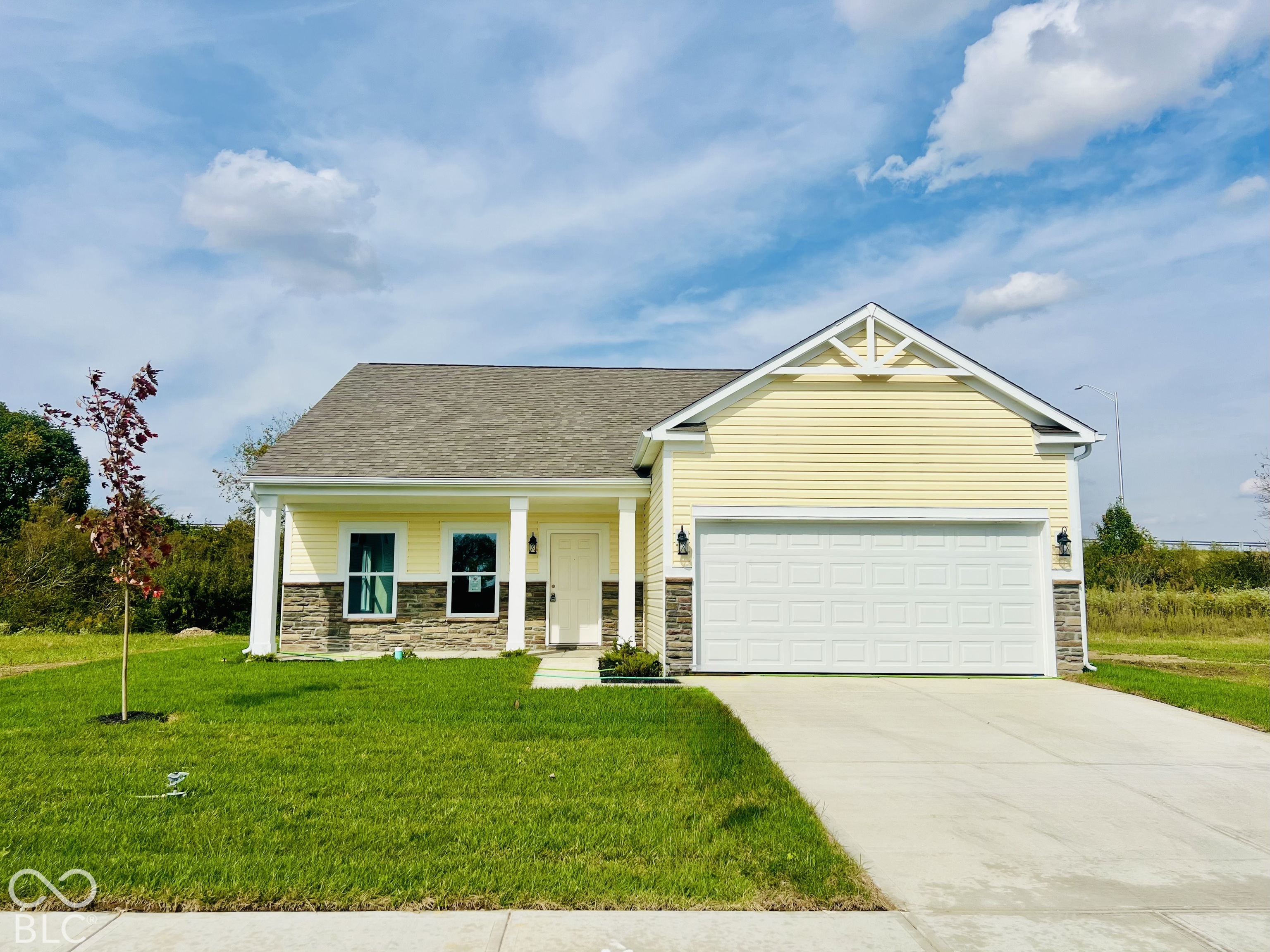 2349 N Liberty Lakes Drive Property Photo 1