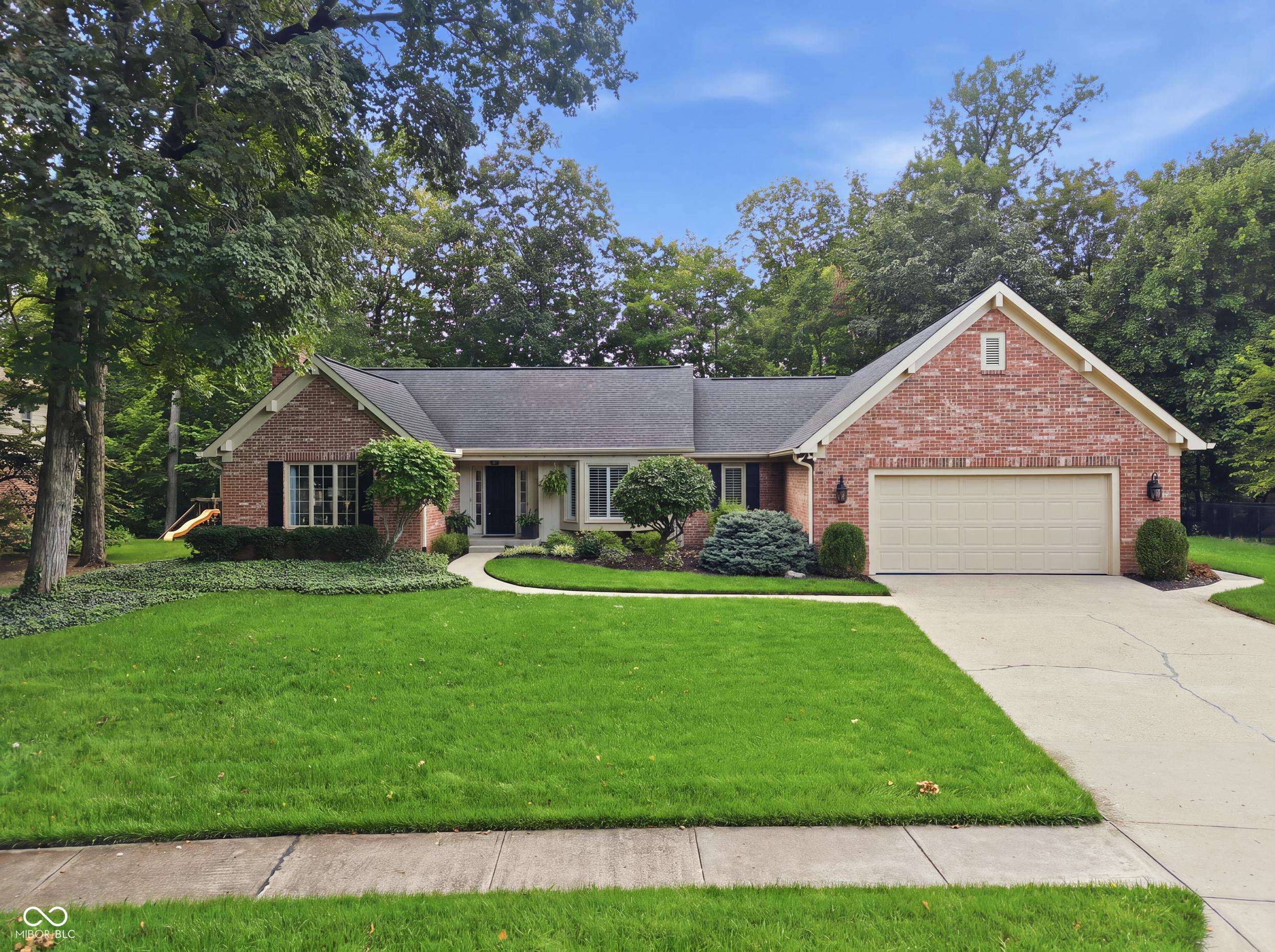 524 Tulip Poplar Crest Property Photo 1