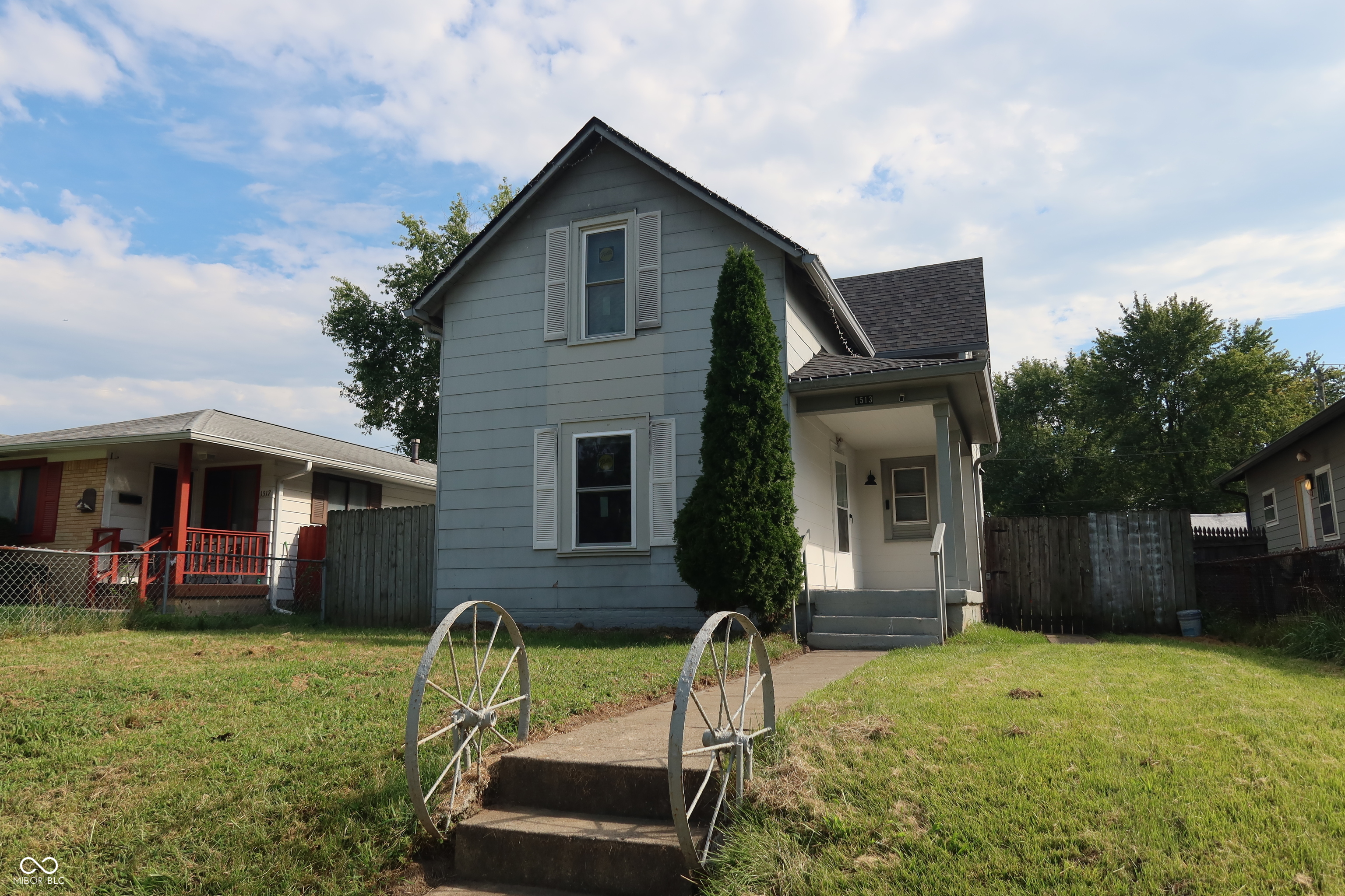 1513 Finley Avenue