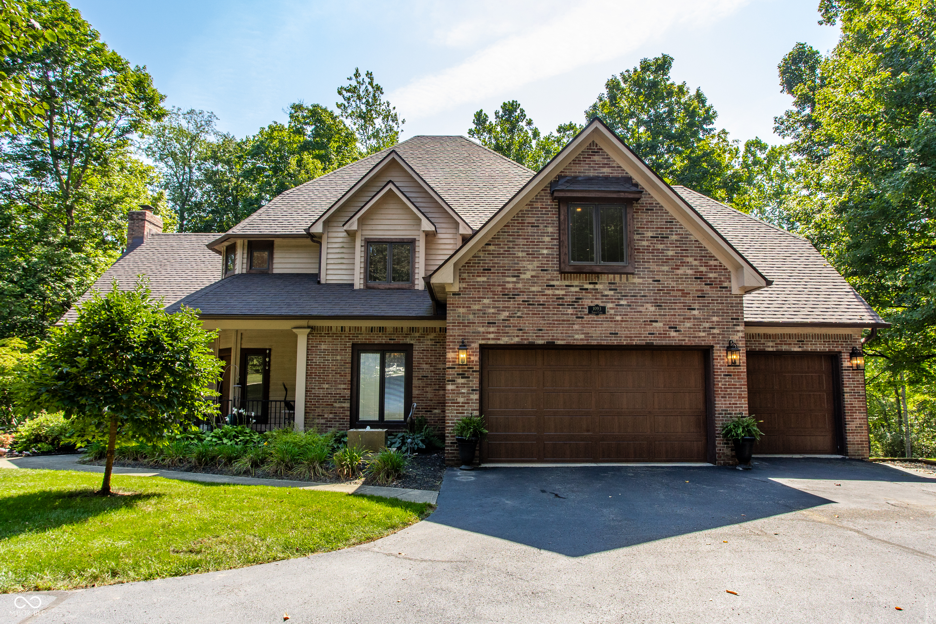 1093 Timber Climb Drive