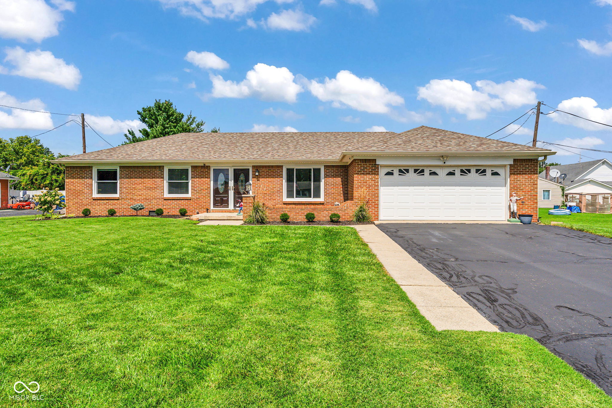 40 Circle Drive