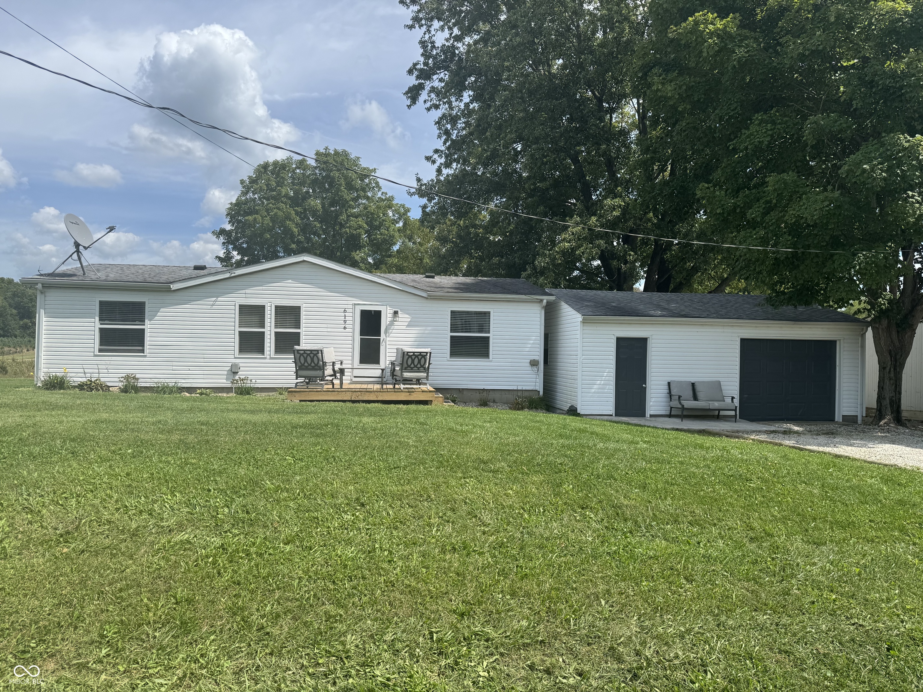 6196 S 300 Property Photo 1