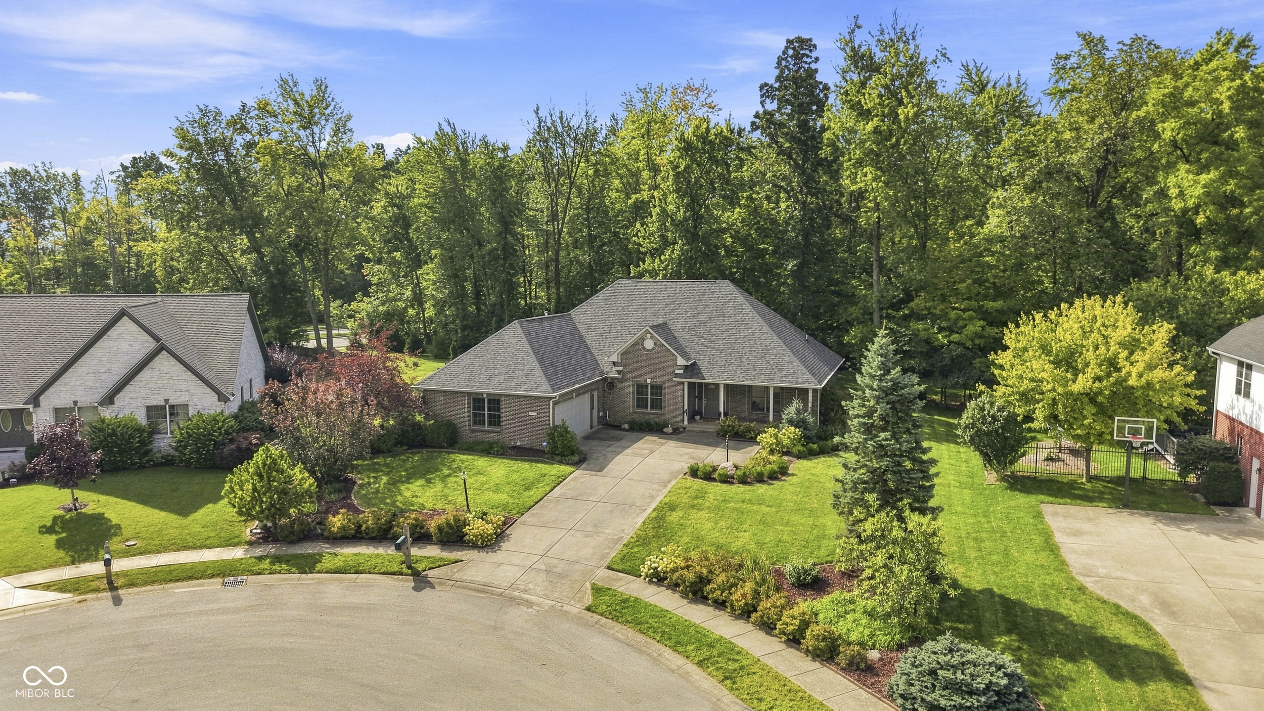 313 Mallard Court Property Photo 1
