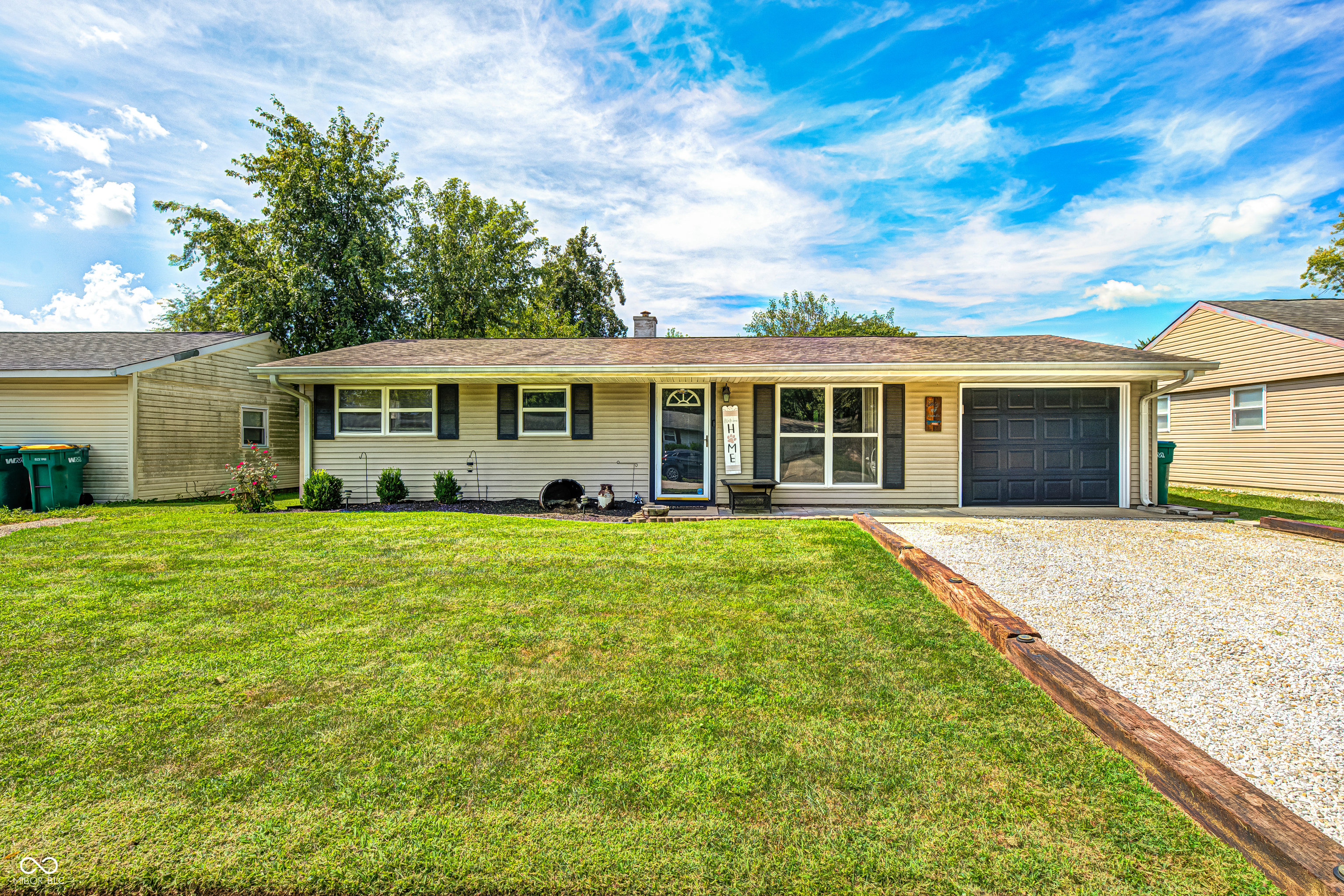 932 Walton Drive Property Photo 1