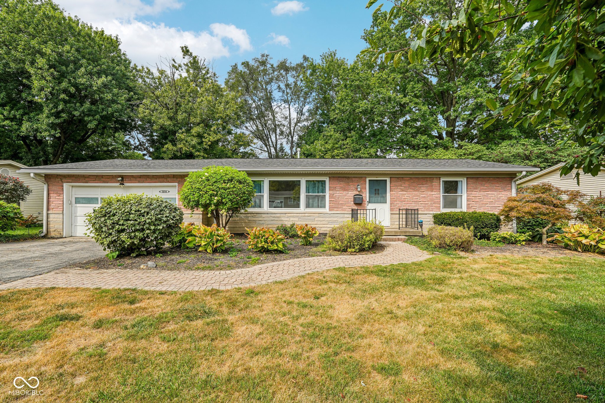 5814 N Oakland Avenue Property Photo 1