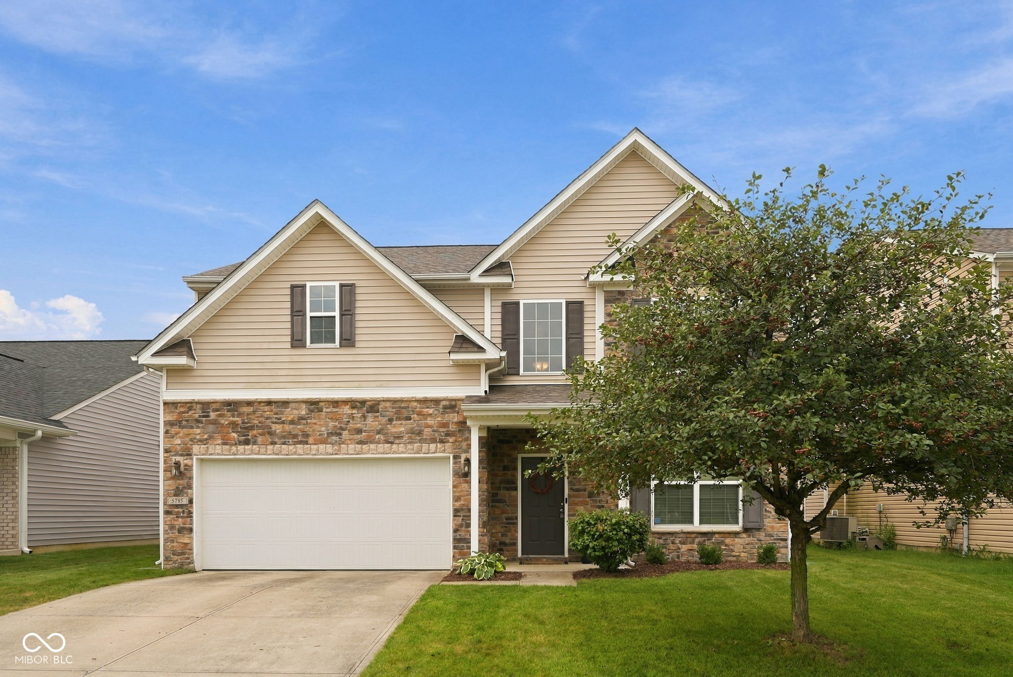 5785 Open Fields Drive Property Photo 1