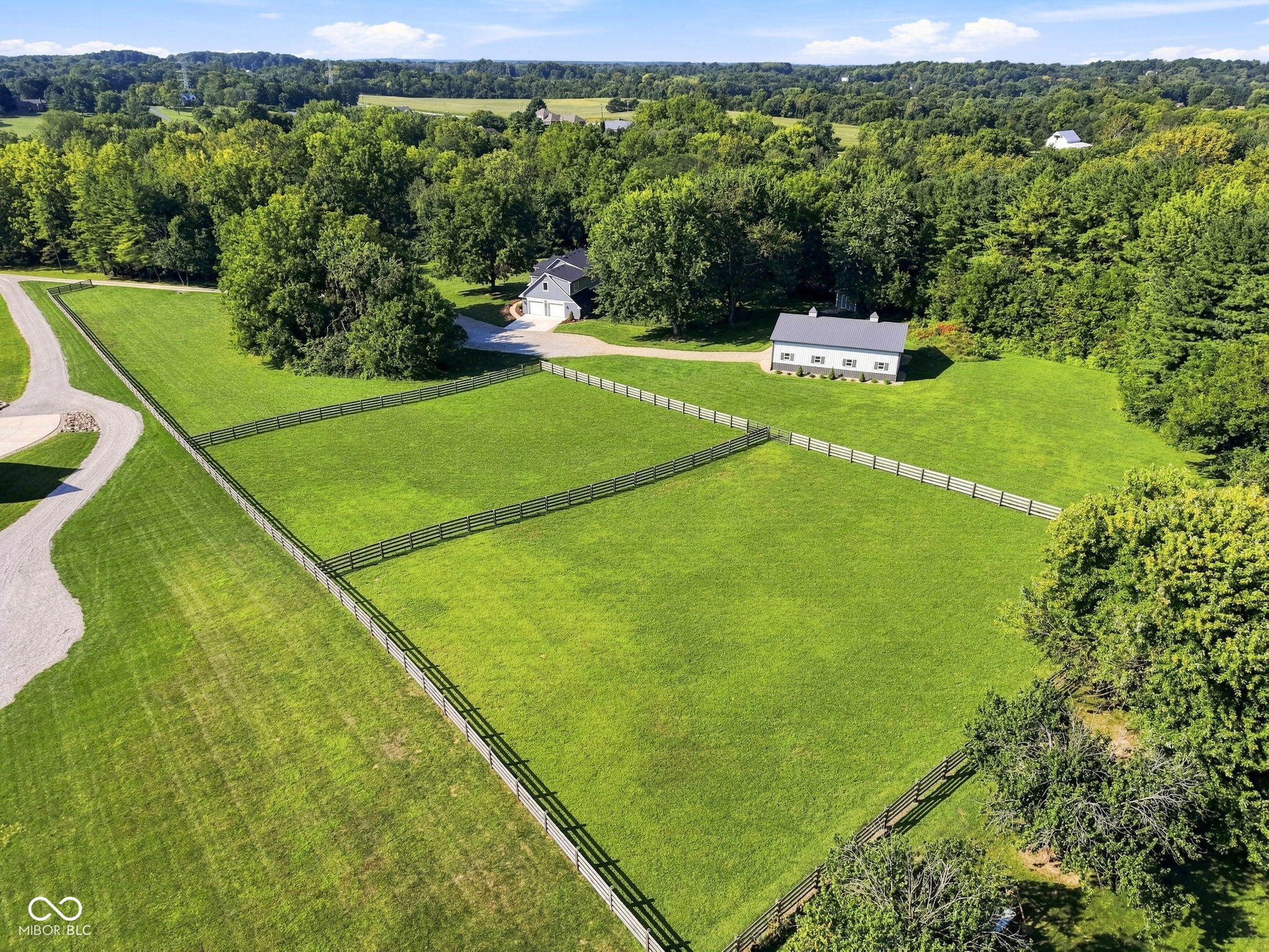 5772 W Stones Crossing Road Property Photo 1