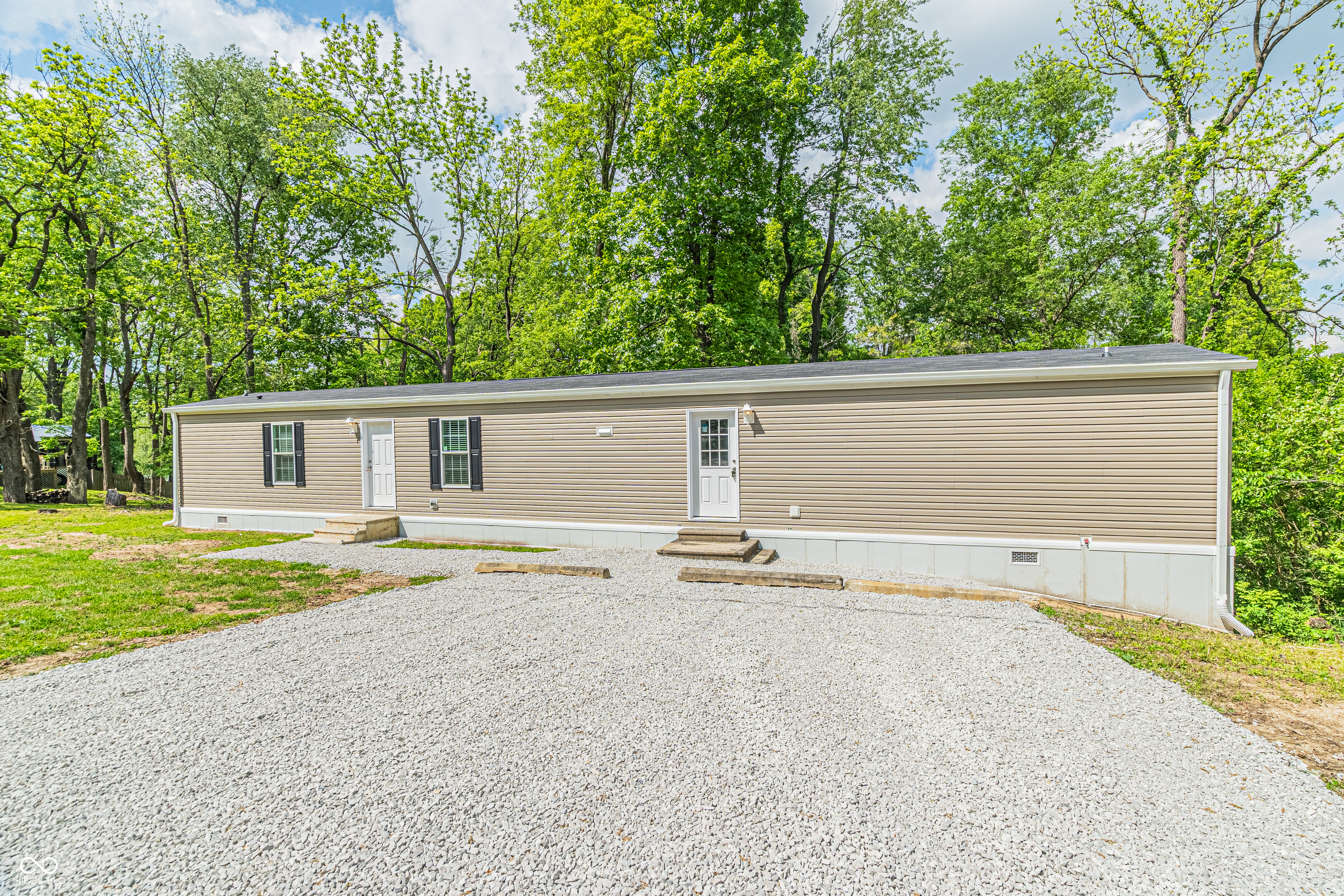 41 Lazy River Road