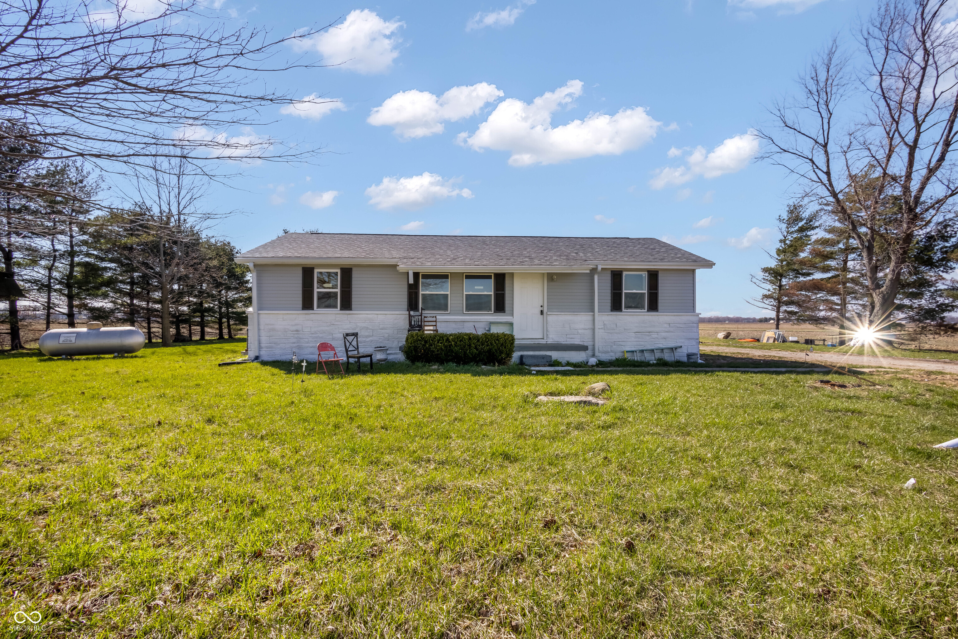 27440 Six Points Road Property Photo 1