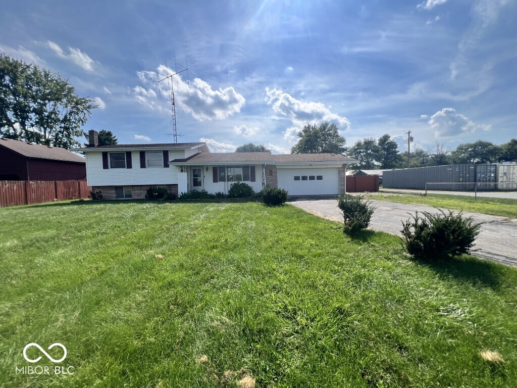 645 E Us Highway 52 Property Photo 1