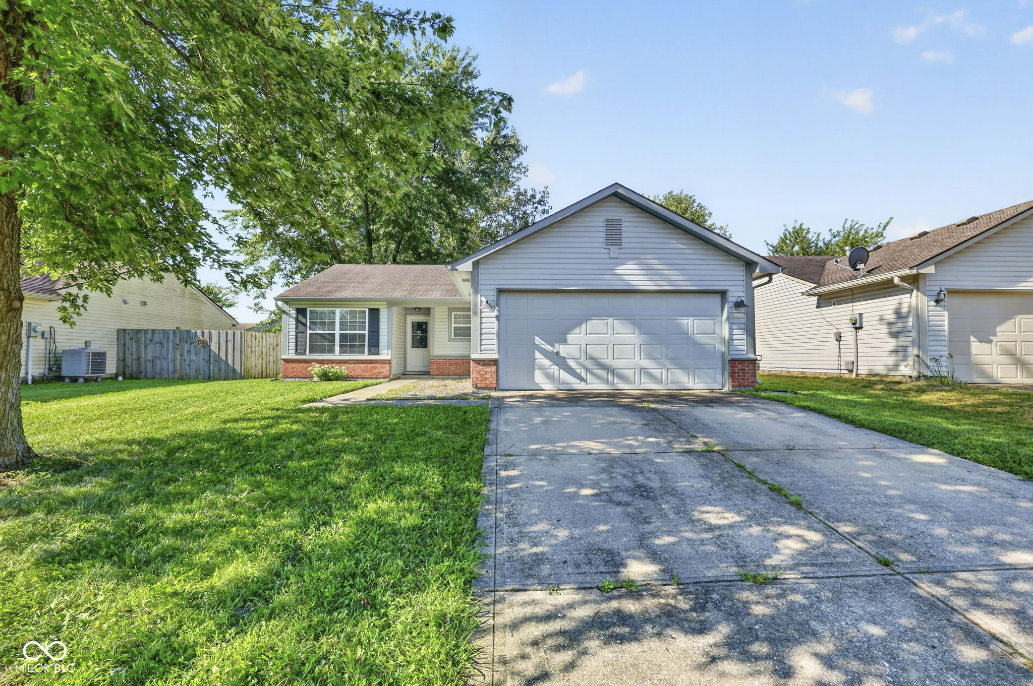 6136 Rocky River Drive Property Photo 1