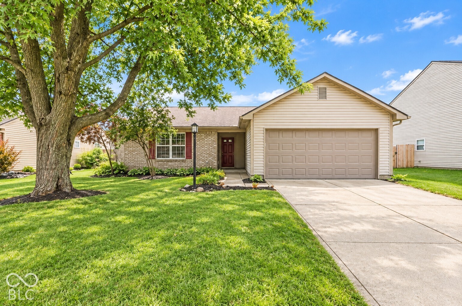 18084 Sanibel Circle Property Photo 1